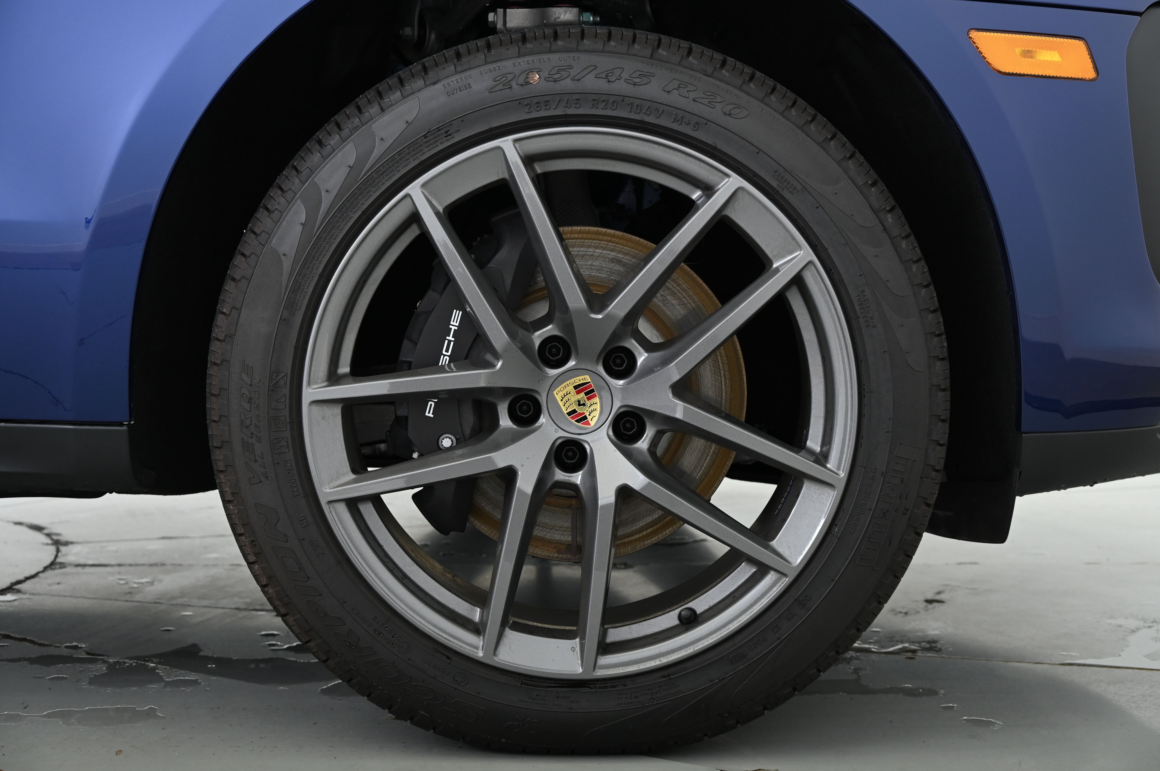 Thumbnail: 2025 Porsche Macan - 18