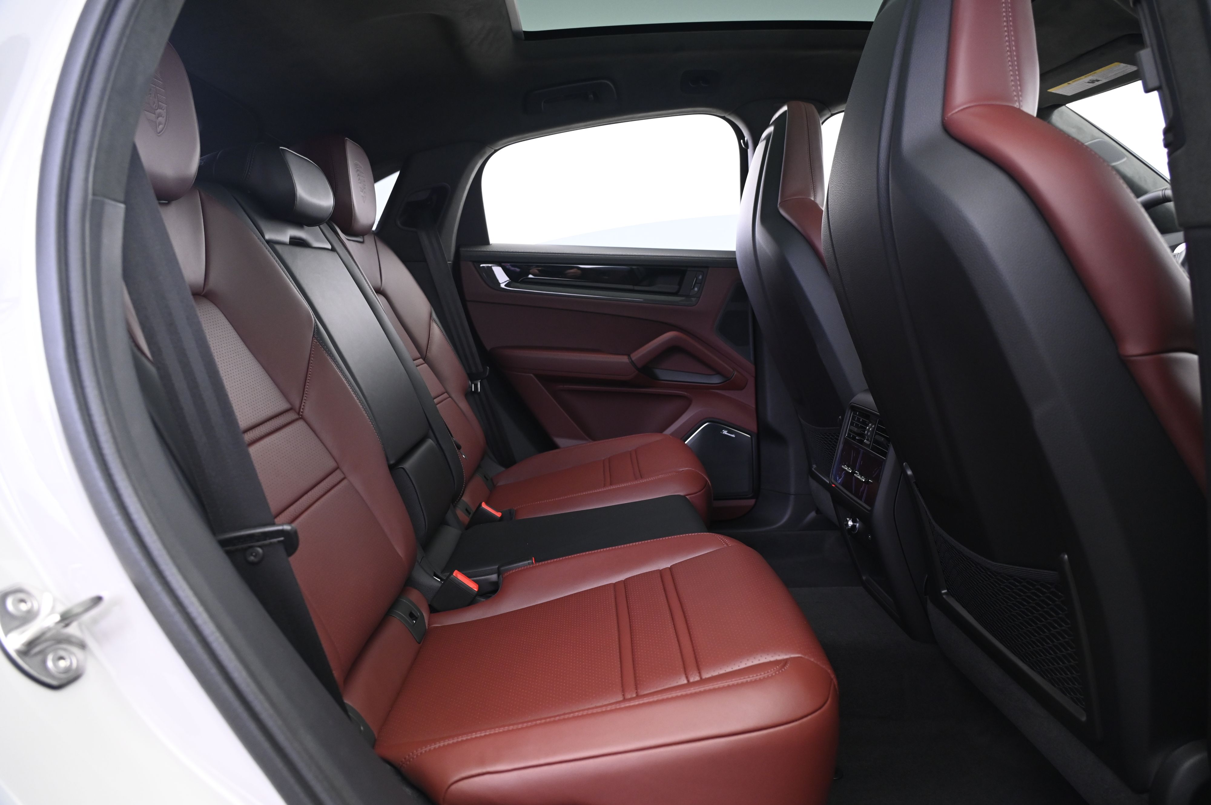 Thumbnail: 2026 Porsche  - 18