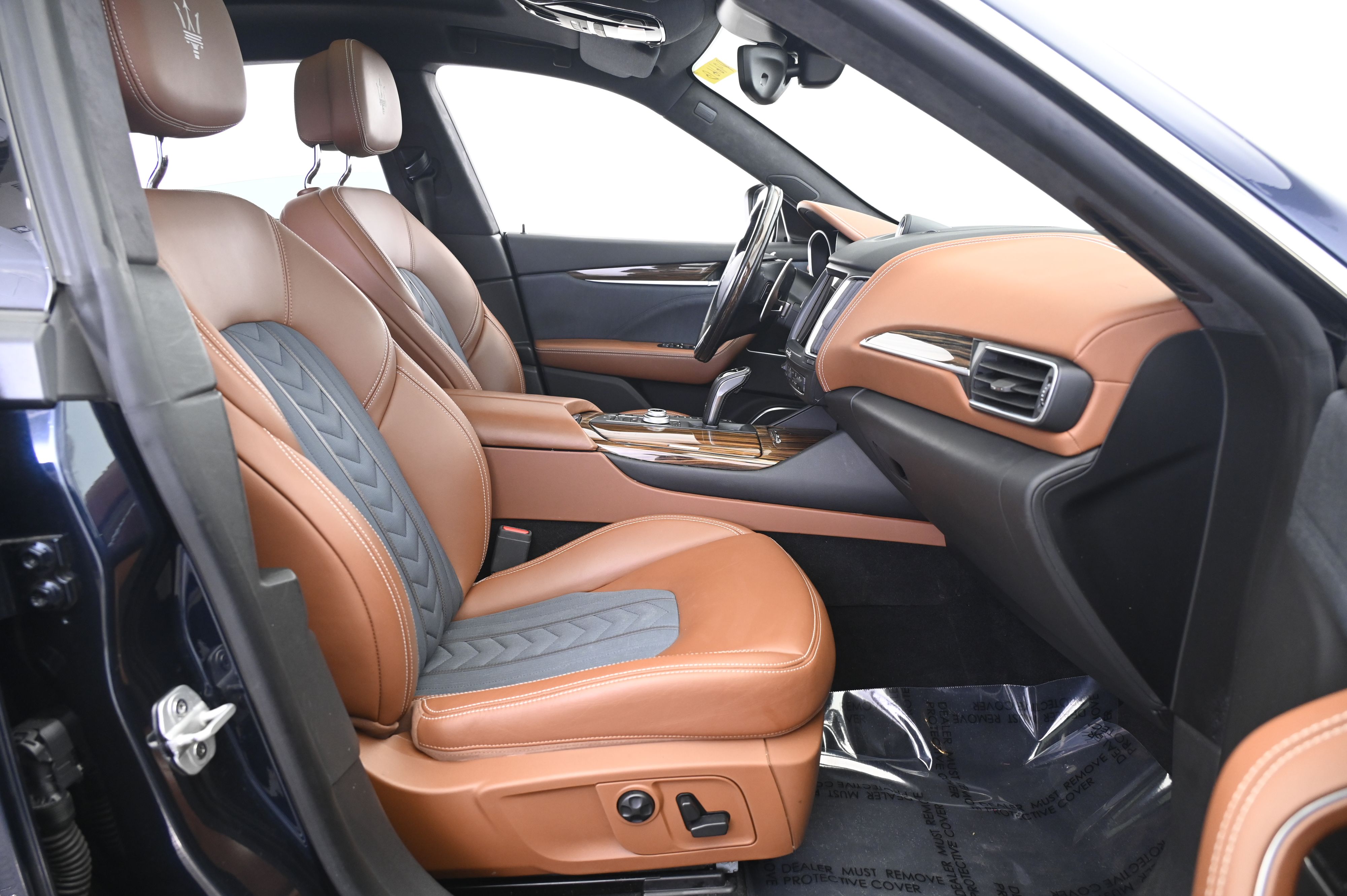 Thumbnail: 2020 Maserati Levante - 23