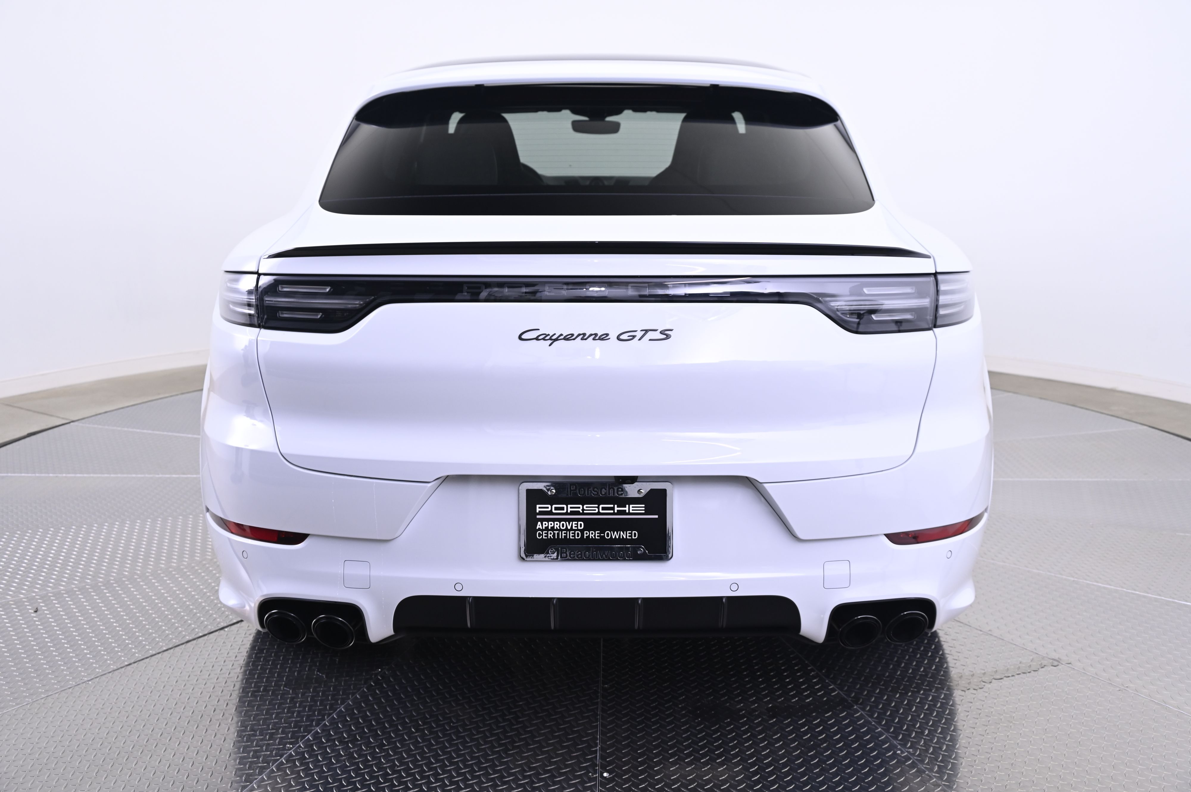 Thumbnail: 2022 Porsche  - 6