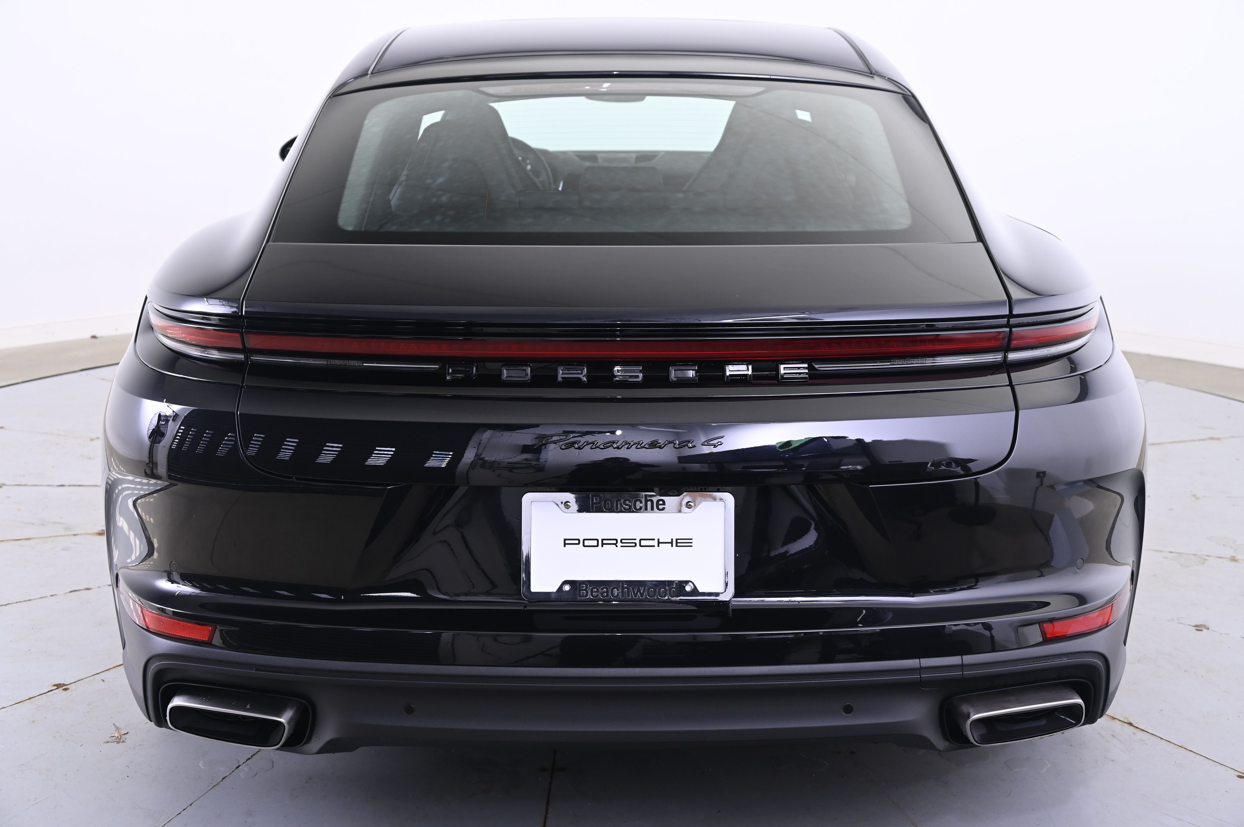 Thumbnail: 2026 Porsche Panamera - 6