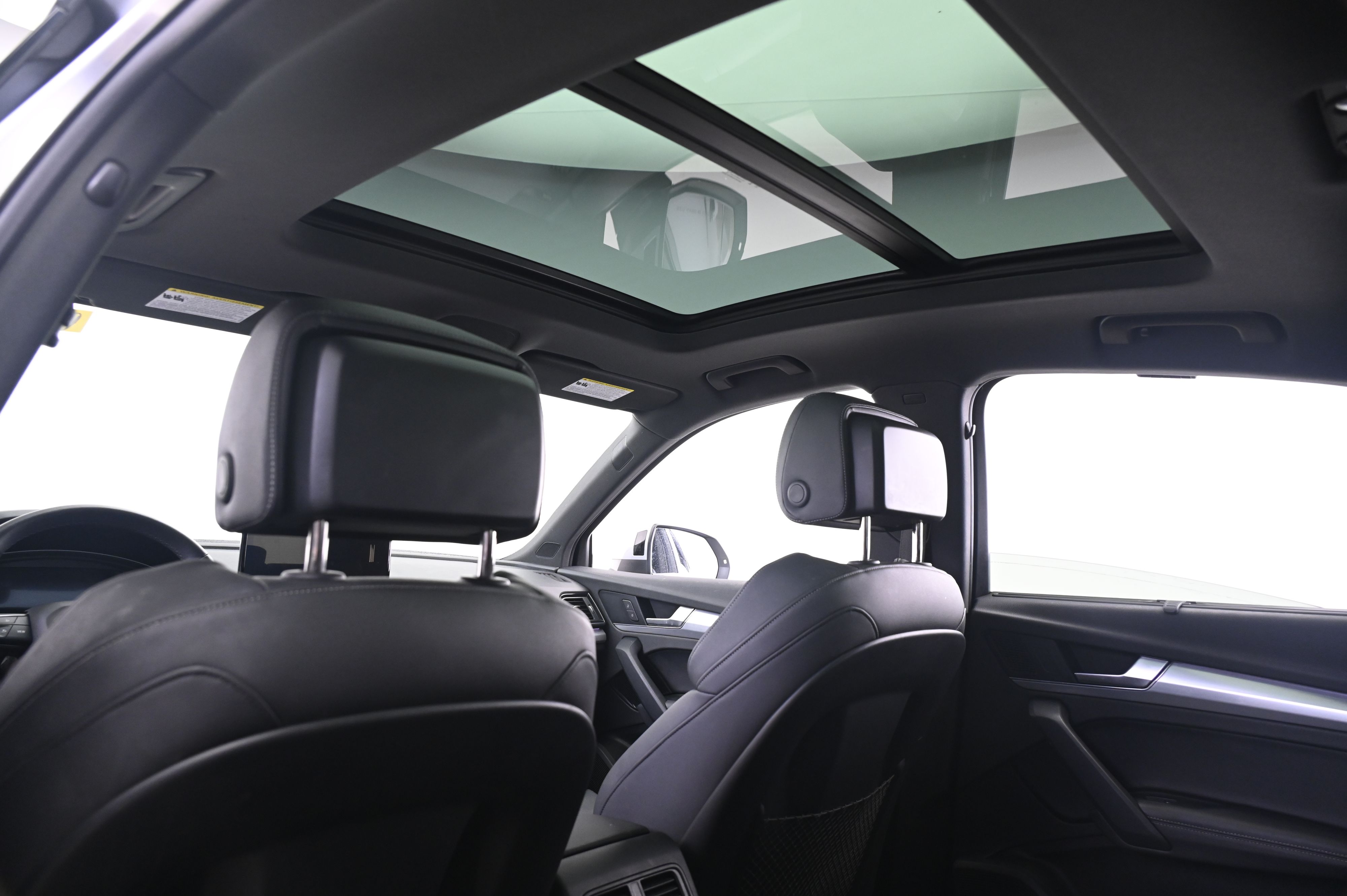 Thumbnail: 2023 Audi Q5 - 25