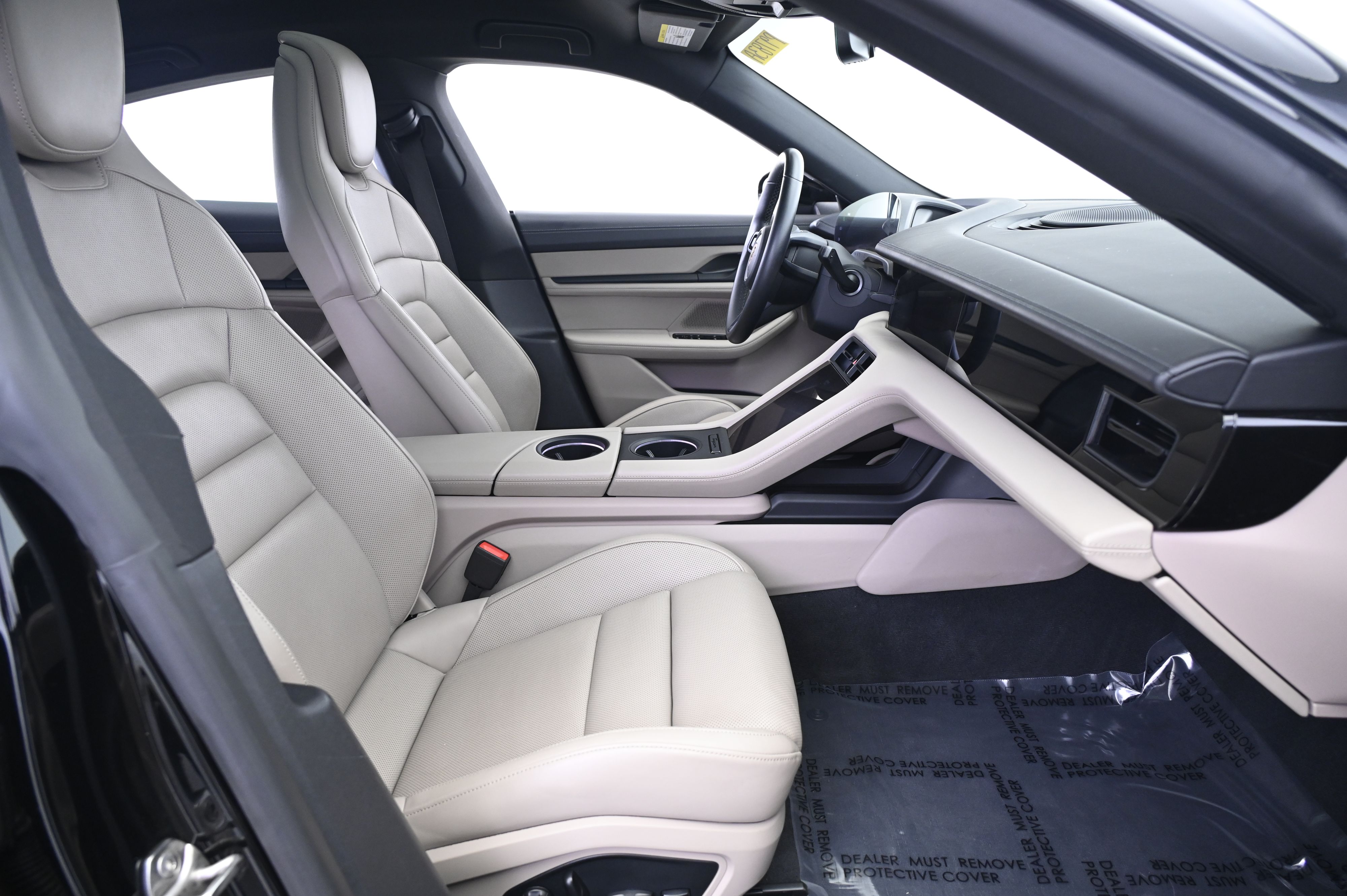 Thumbnail: 2020 Porsche Taycan - 24