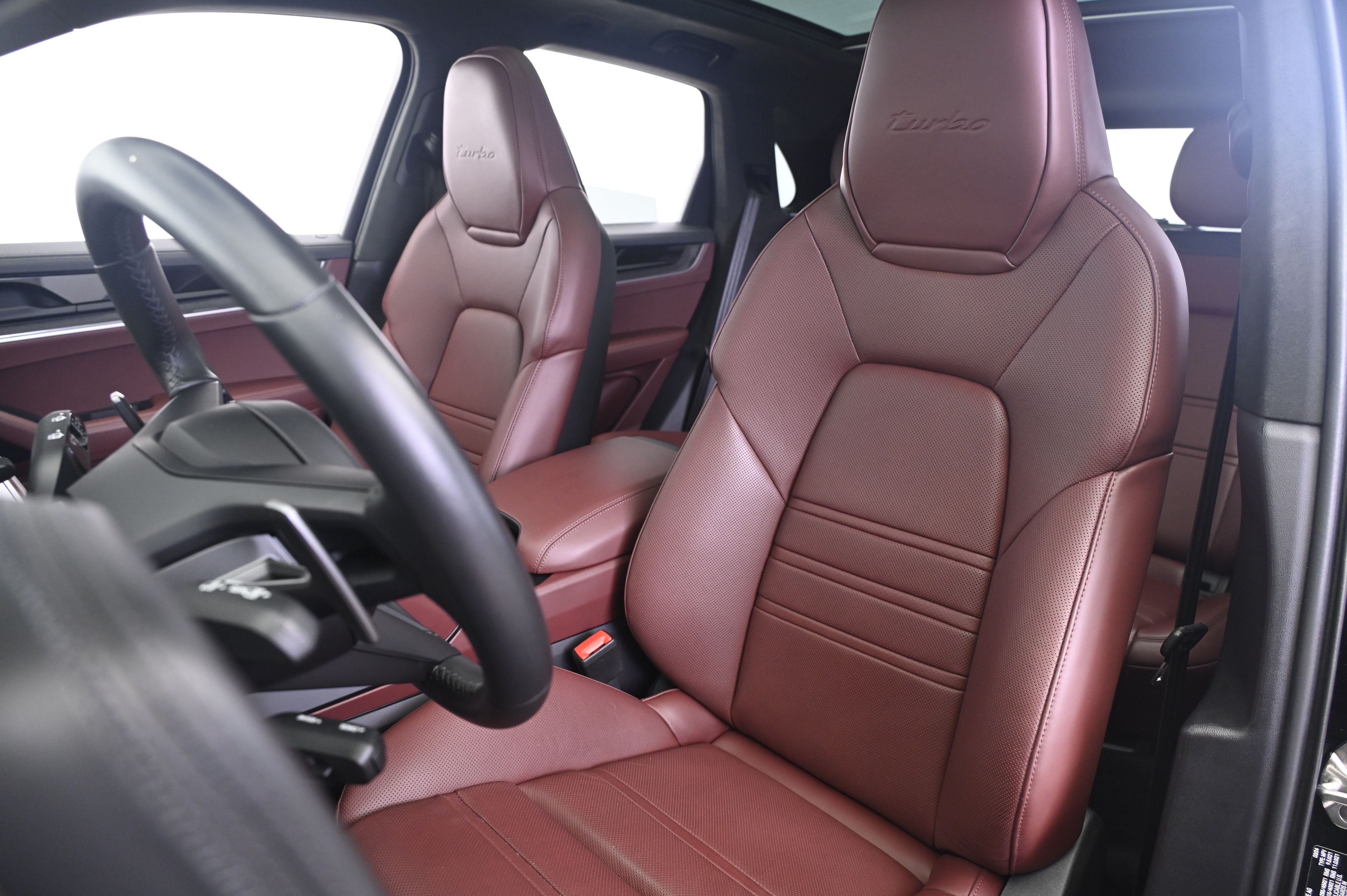 Thumbnail: 2024 Porsche Cayenne - 5