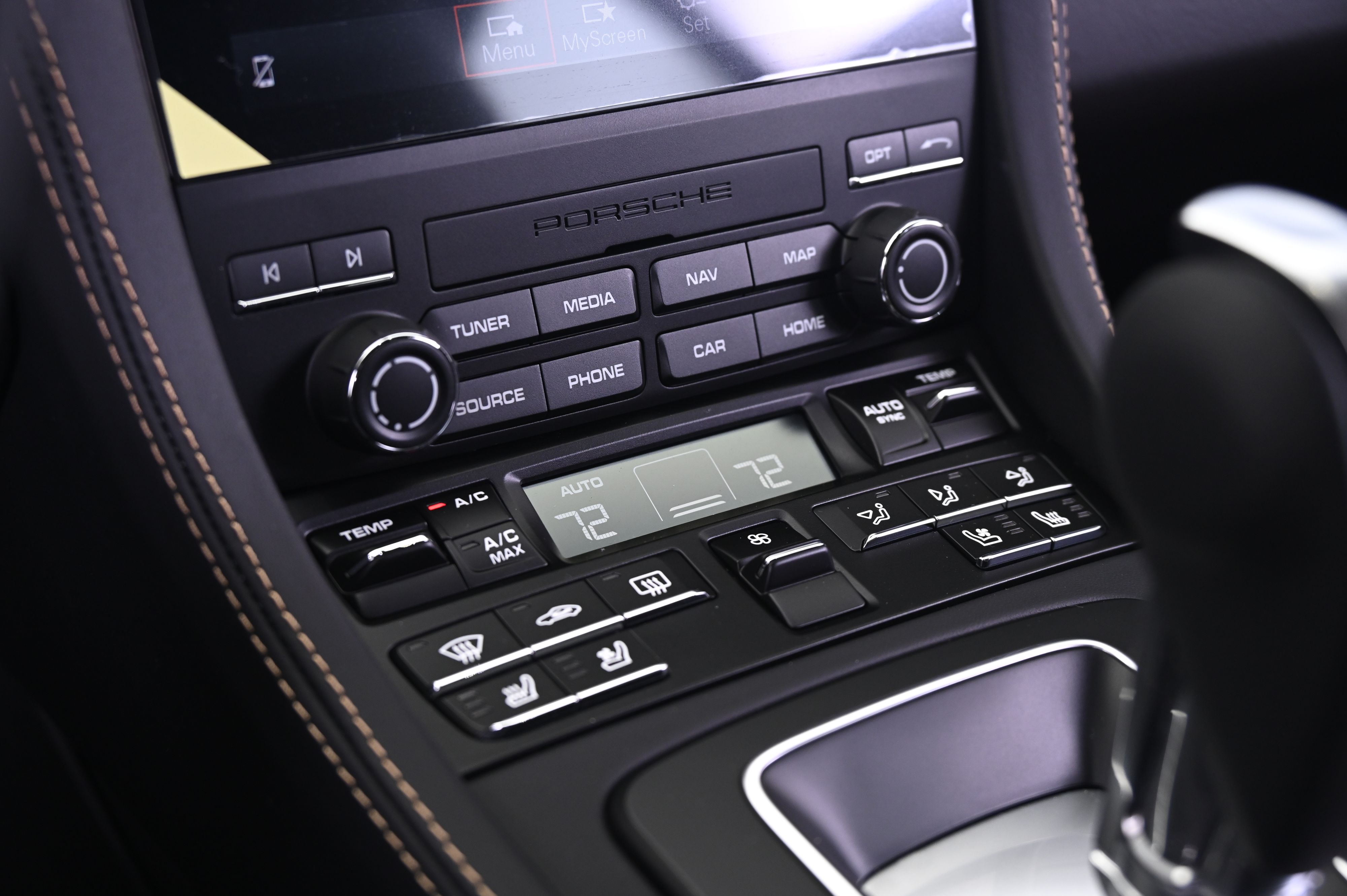 Thumbnail: 2025 Porsche 718 Cayman - 28