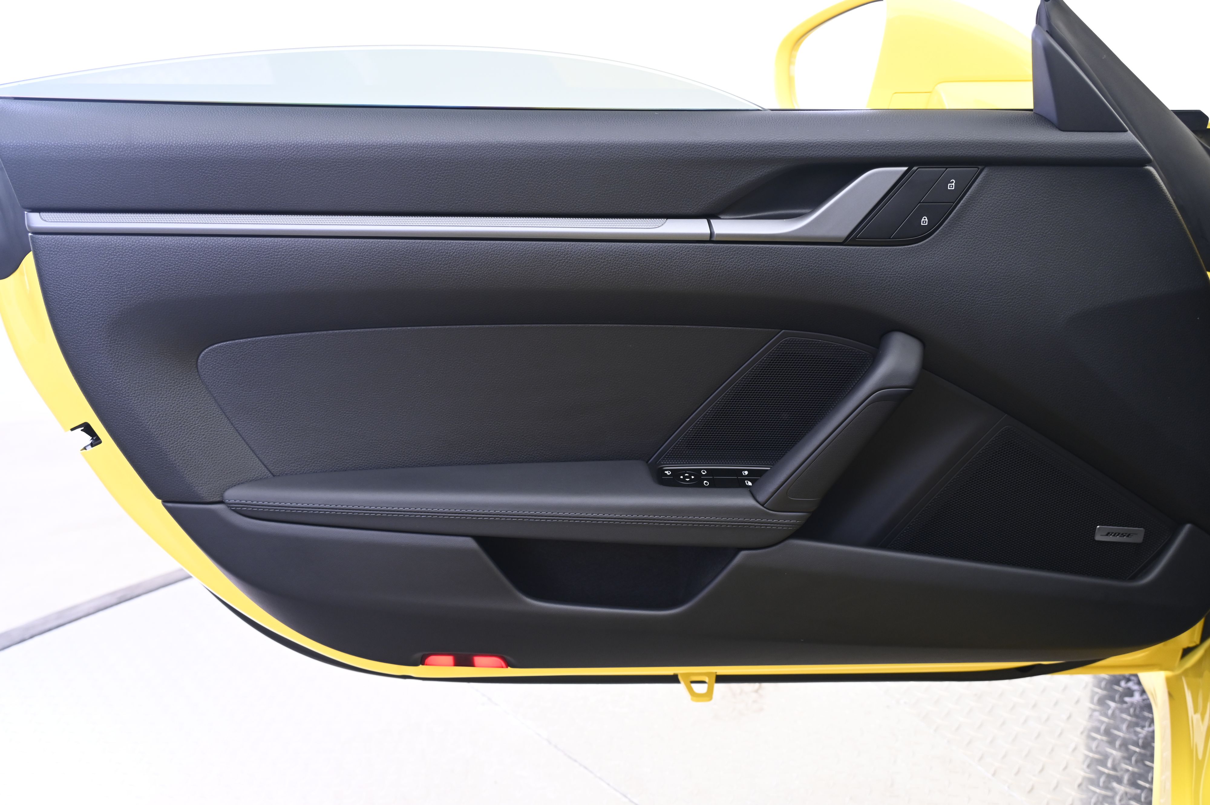 Thumbnail: 2024 Porsche 911 - 22