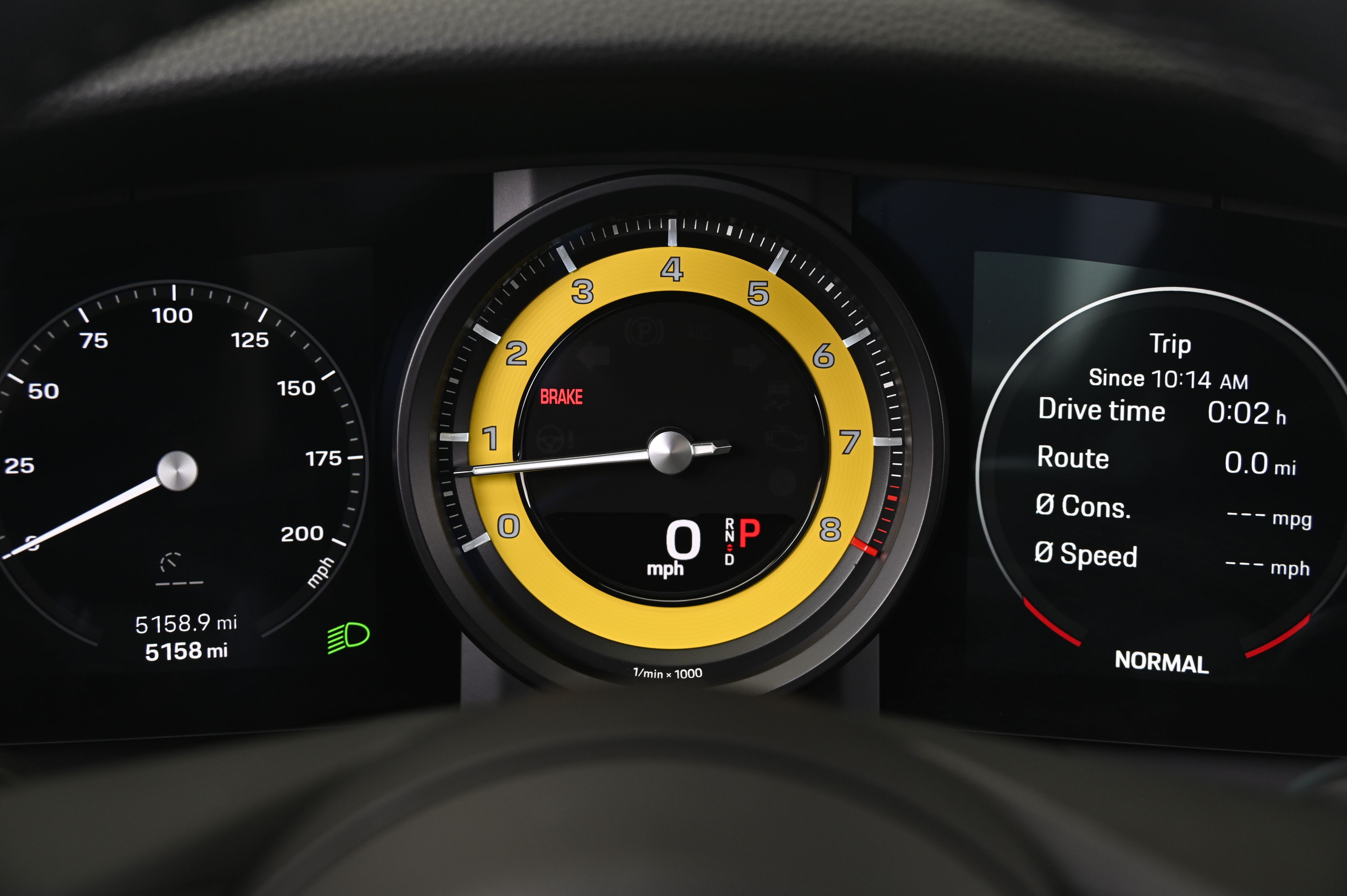 Thumbnail: 2024 Porsche 911 - 32