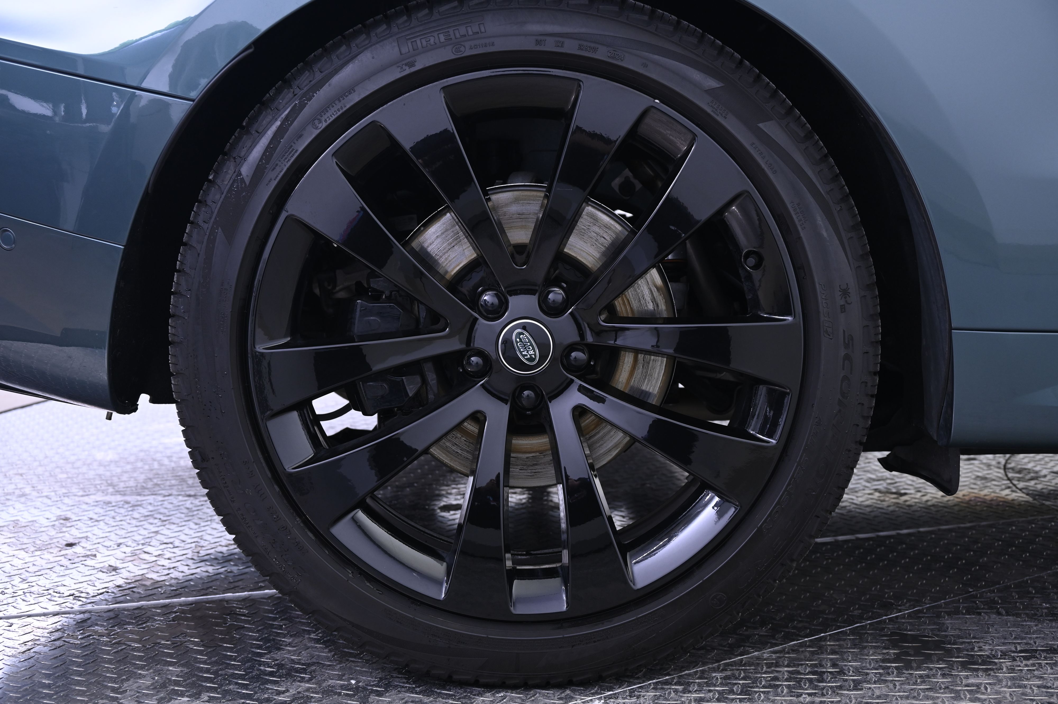 Thumbnail: 2024 Land Rover Range Rover Sport - 13