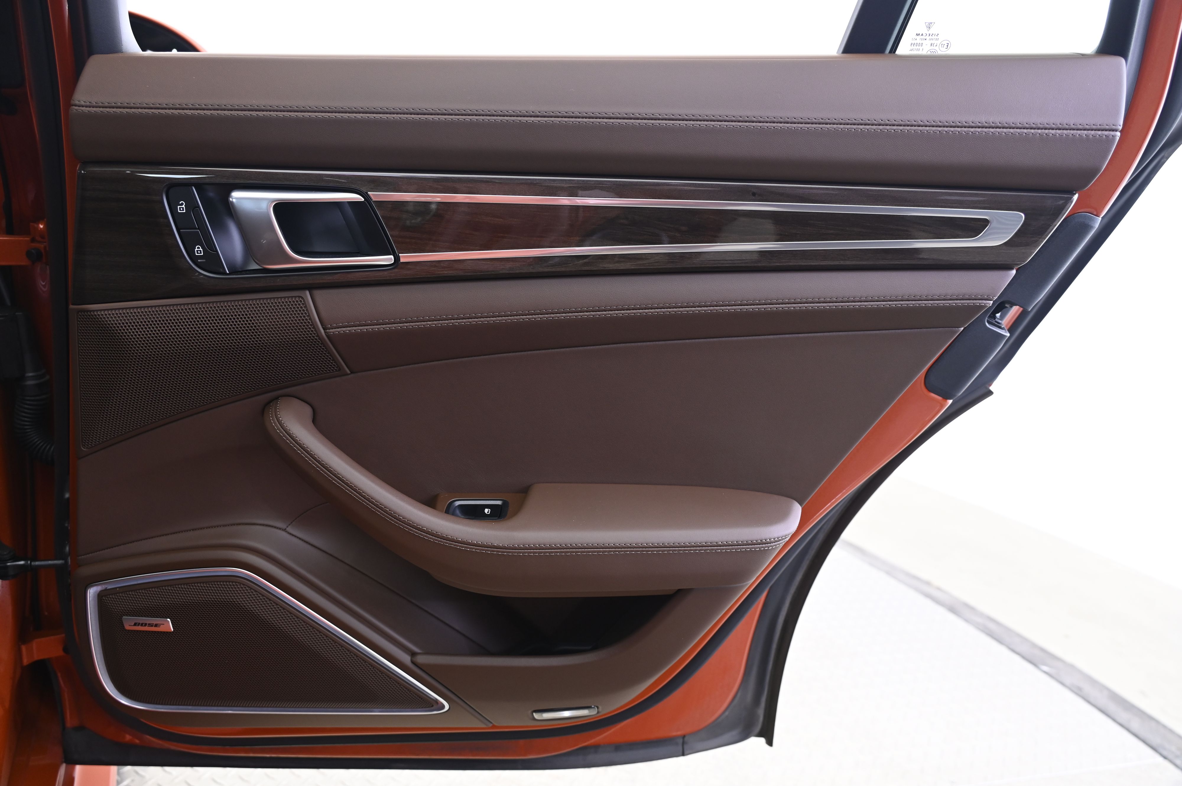 Thumbnail: 2023 Porsche Panamera - 16