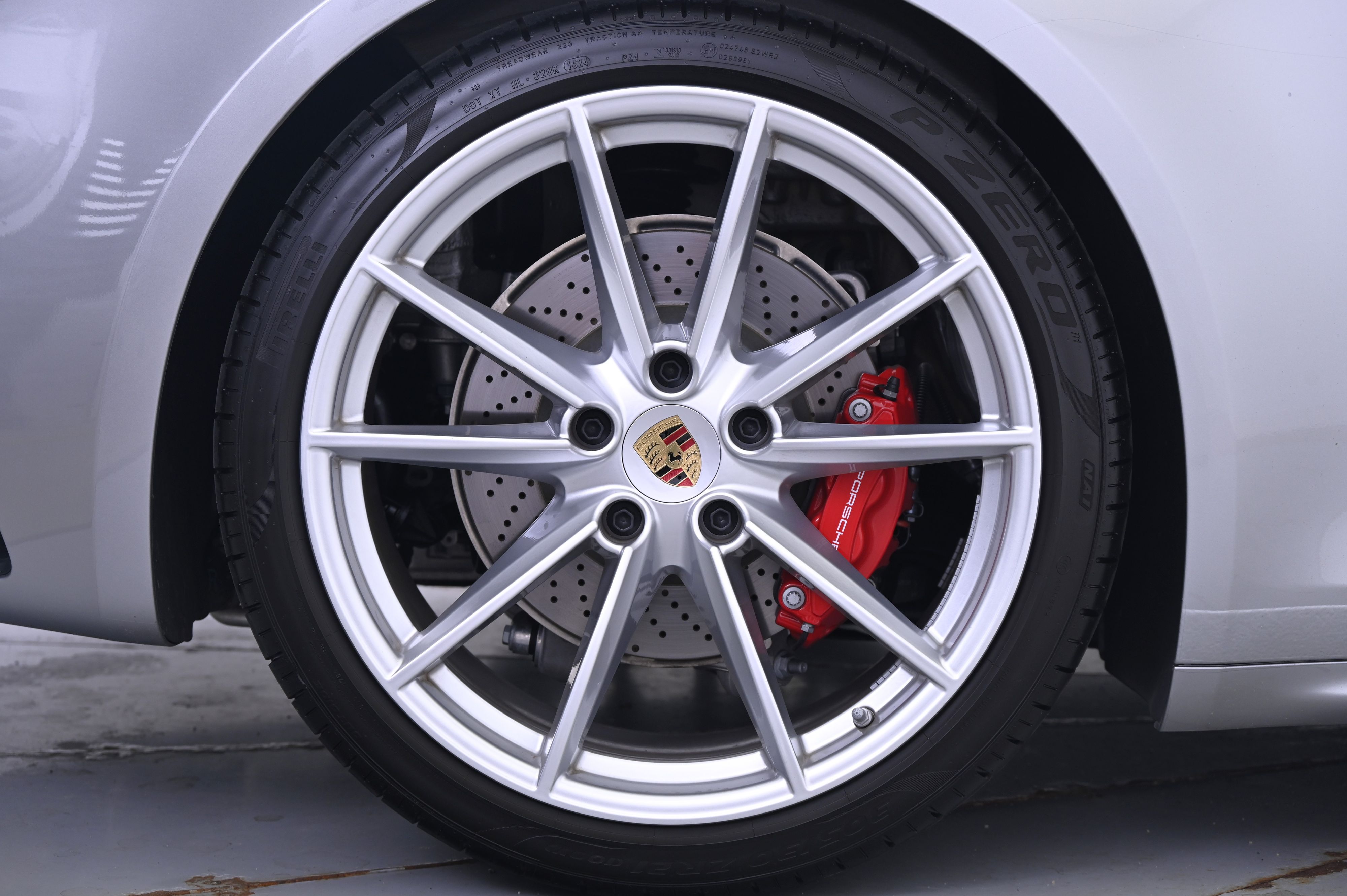 Thumbnail: 2024 Porsche 911 - 13