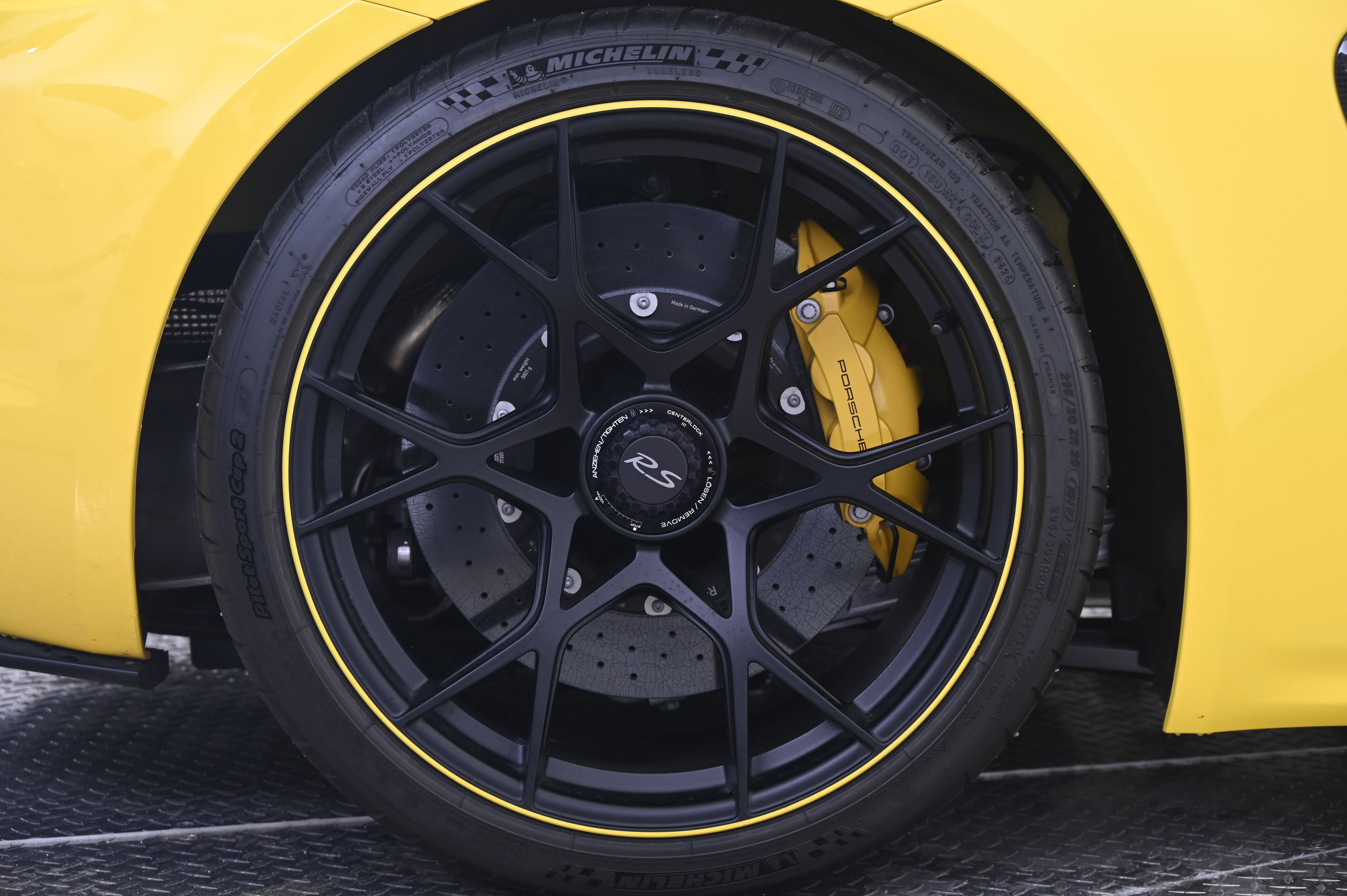 Thumbnail: 2025 Porsche  - 16