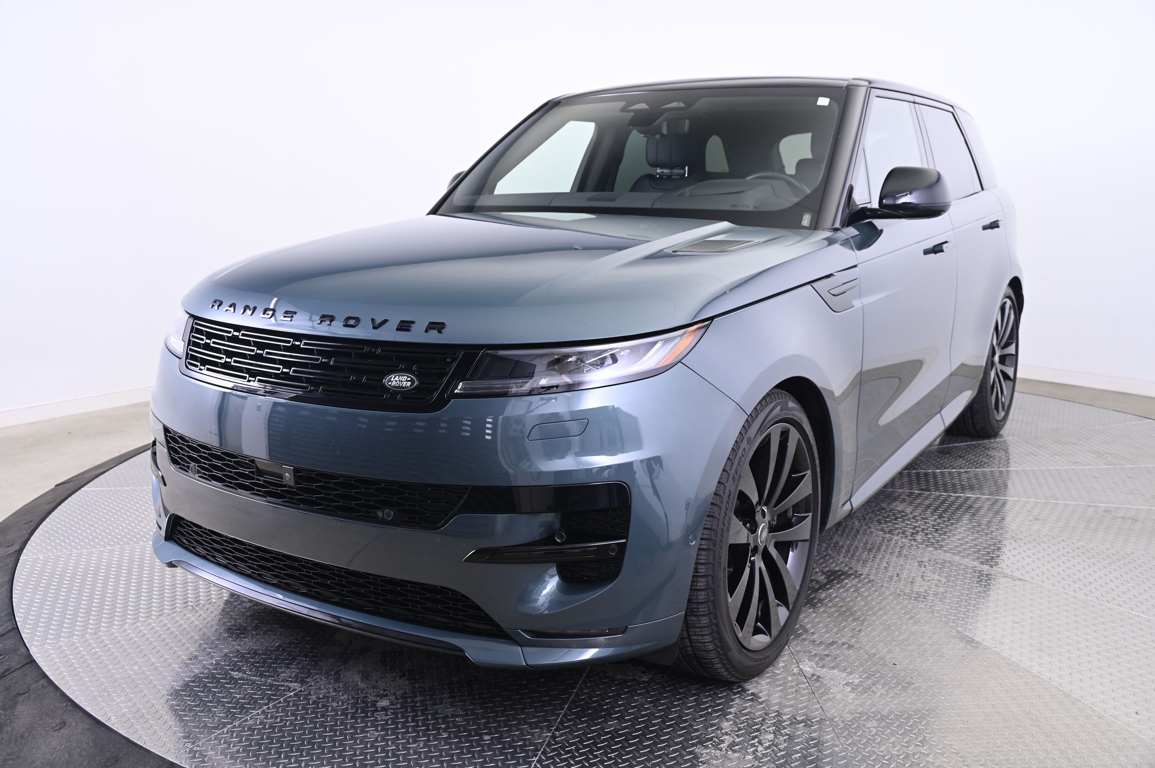 2024 Land Rover Range Rover Sport SE Dynamic's photo