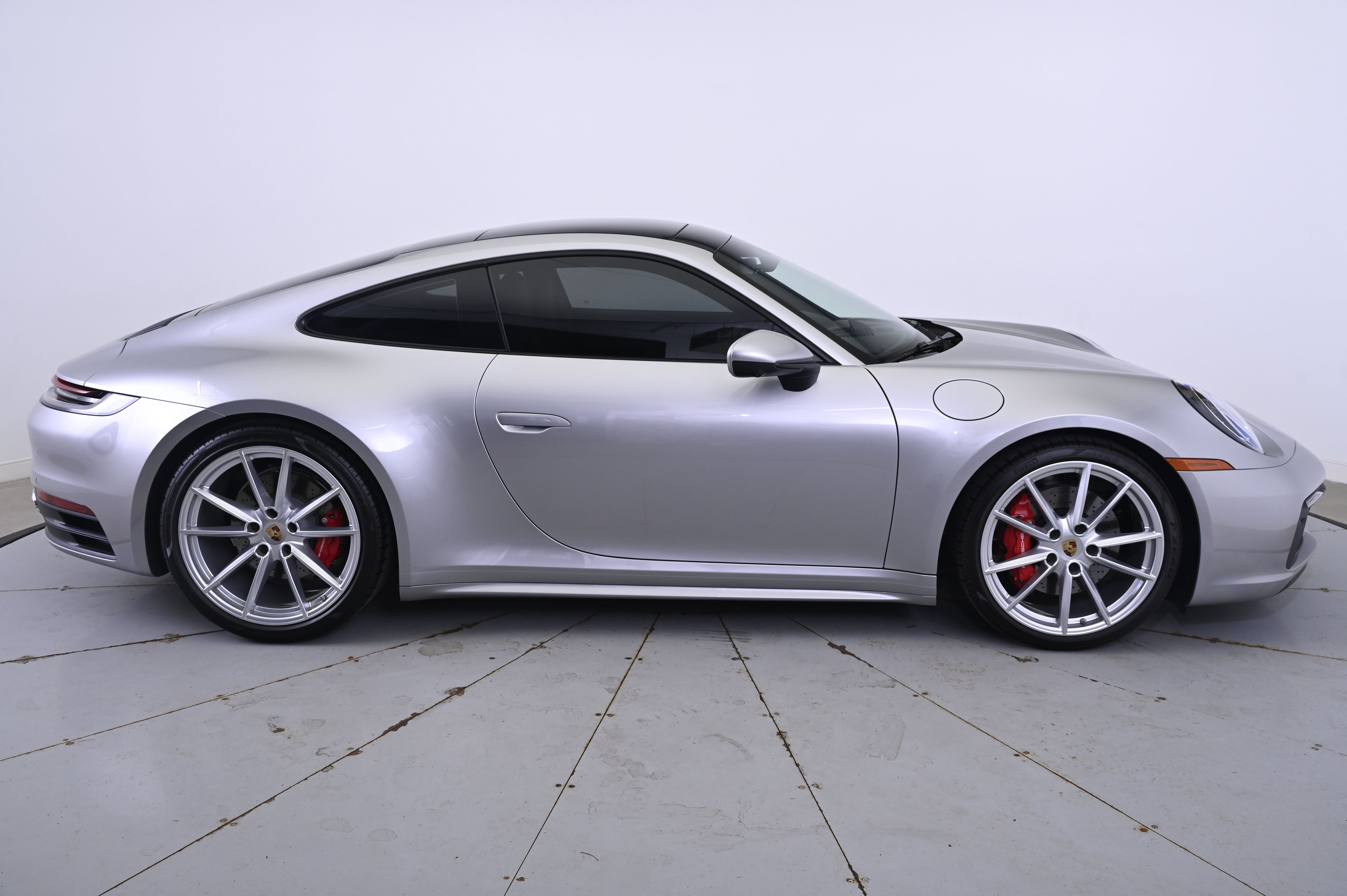 Thumbnail: 2024 Porsche 911 - 8