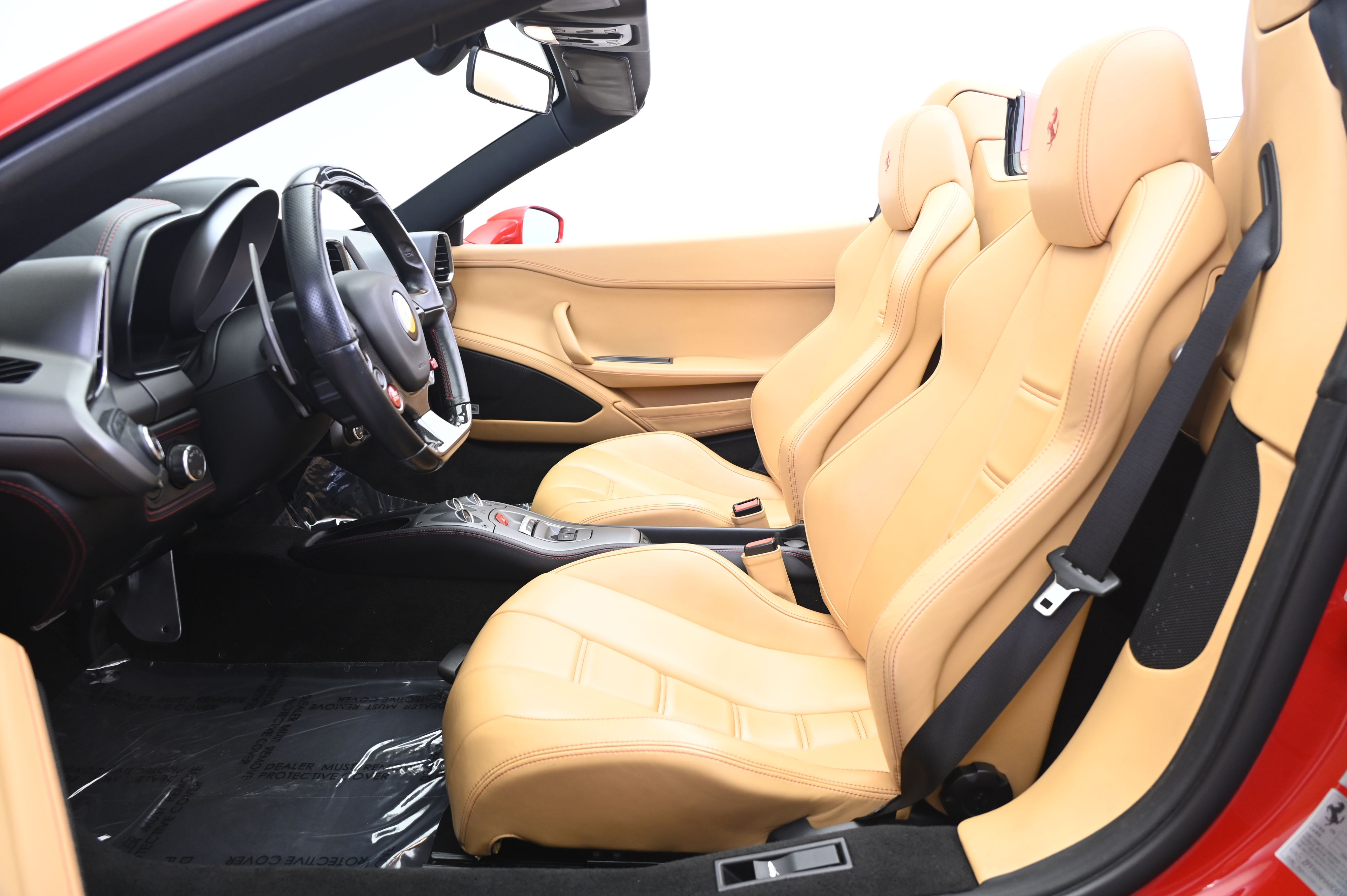 Thumbnail: 2013 Ferrari 458 - 29