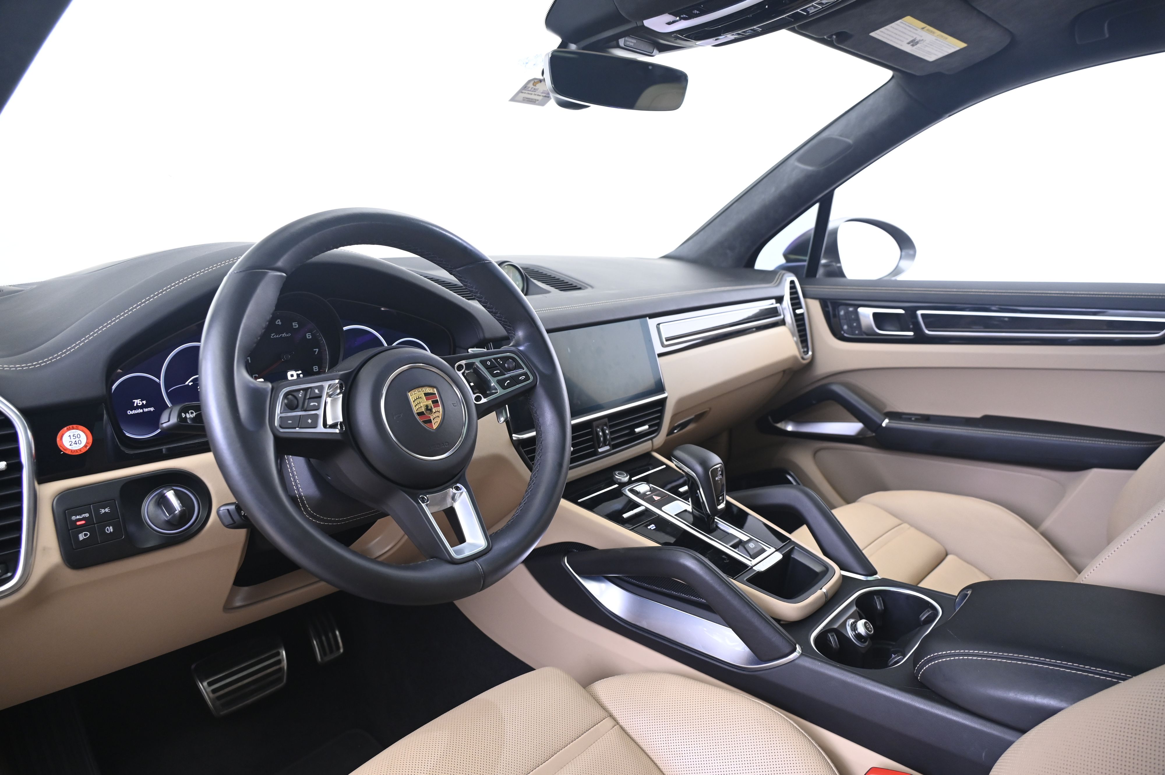 Thumbnail: 2023 Porsche Cayenne - 4