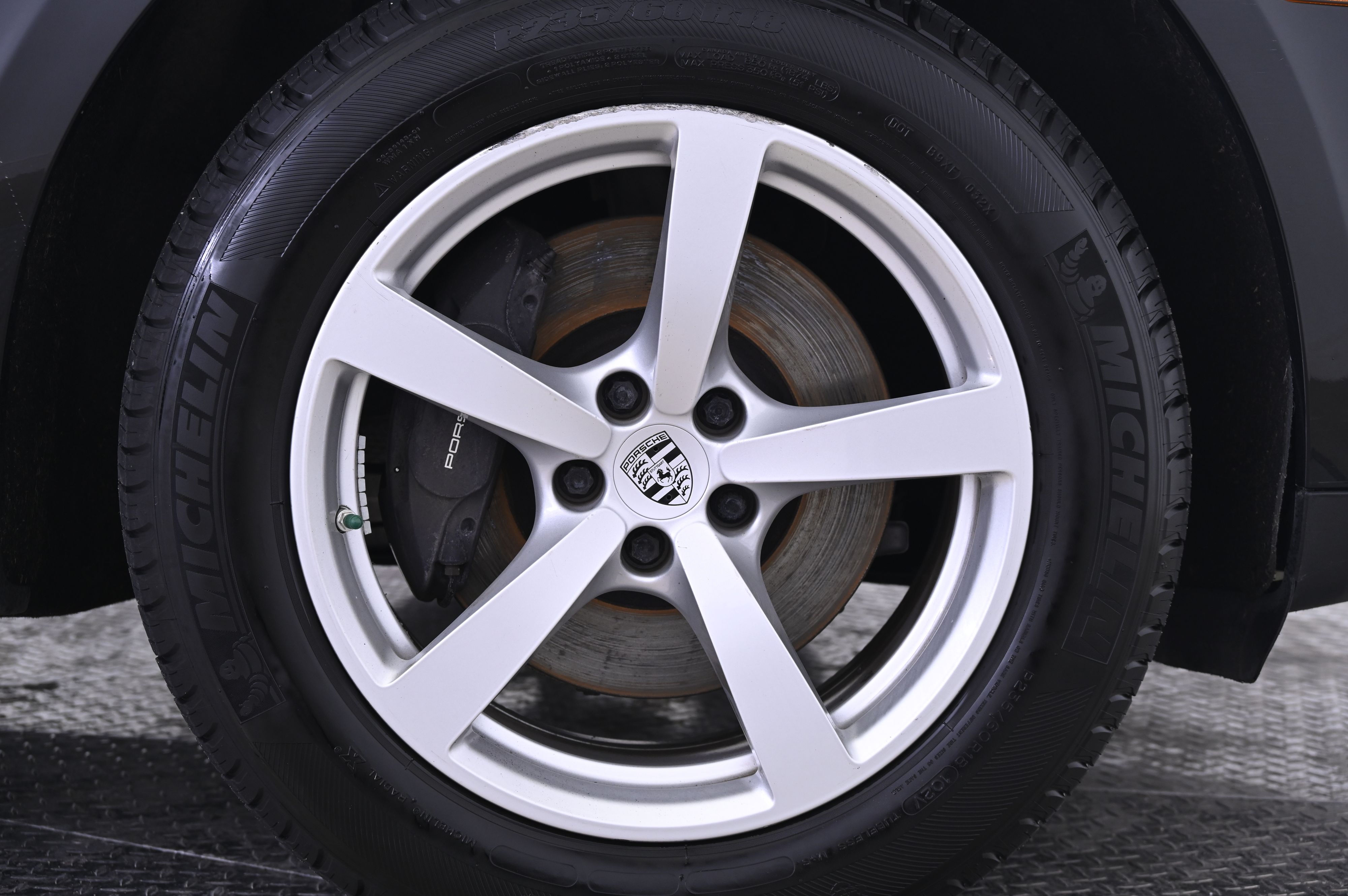 Thumbnail: 2019 Porsche Macan - 14