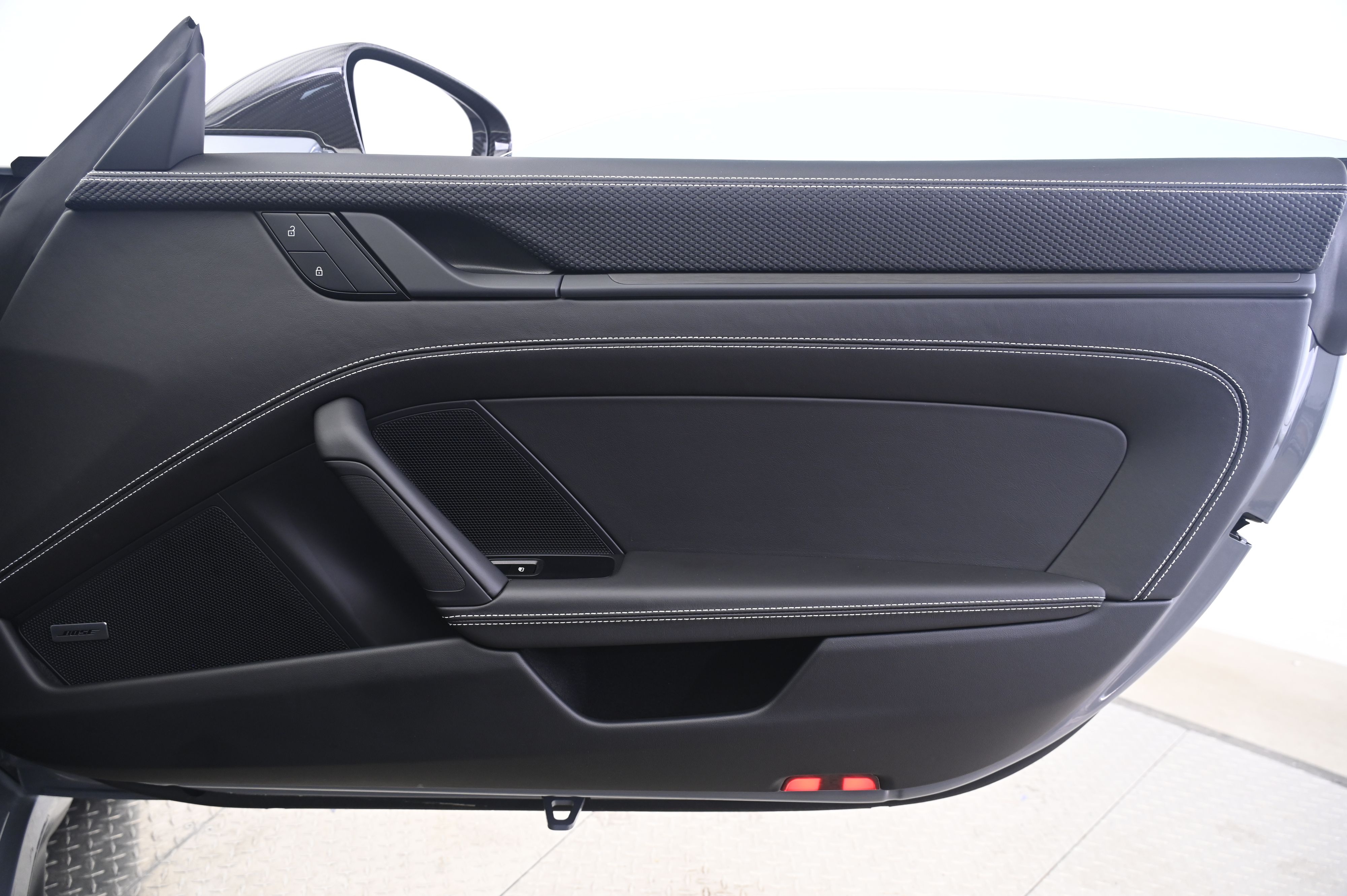 Thumbnail: 2023 Porsche 911 - 16