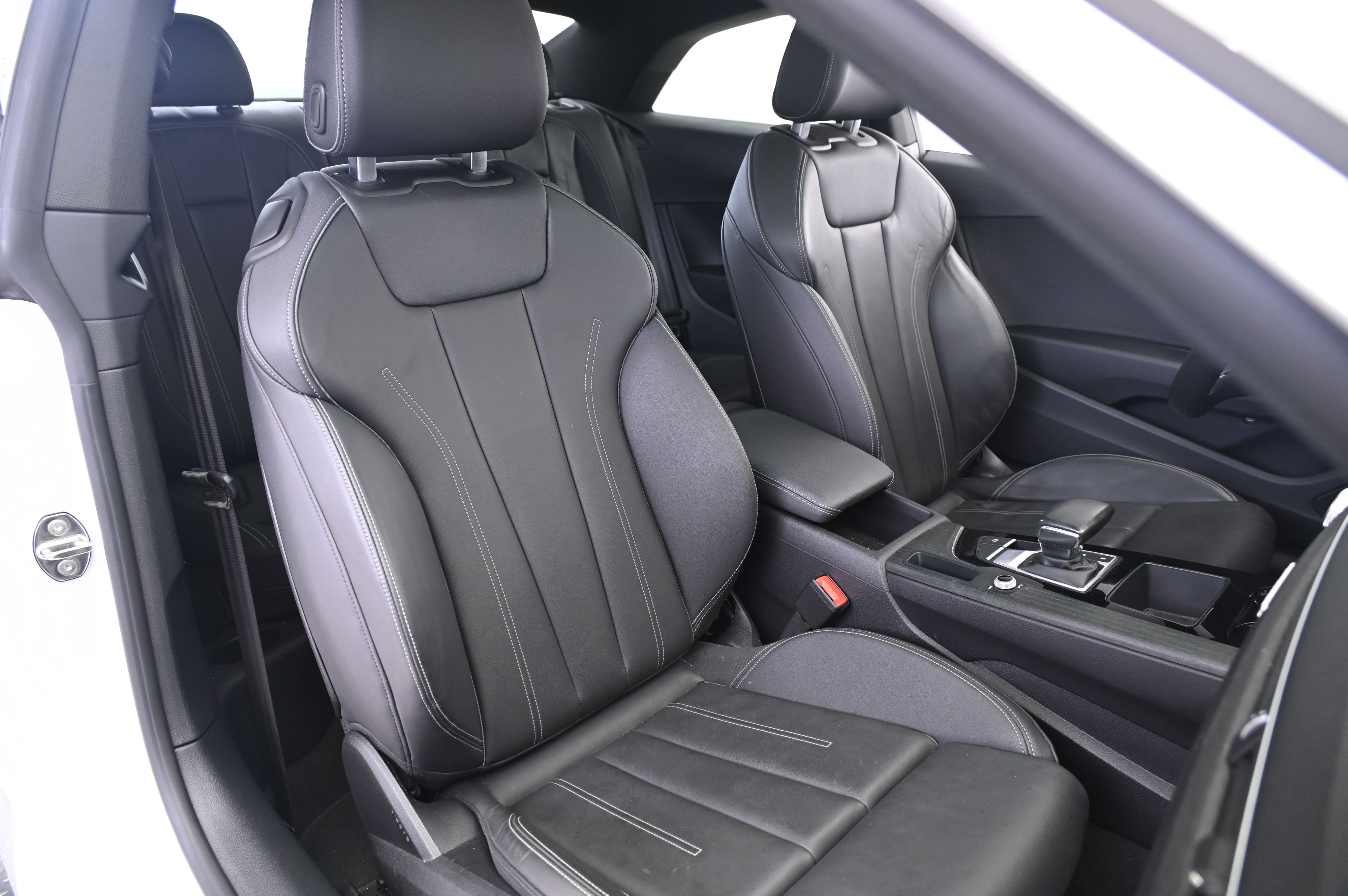 Thumbnail: 2021 Audi A5 - 20