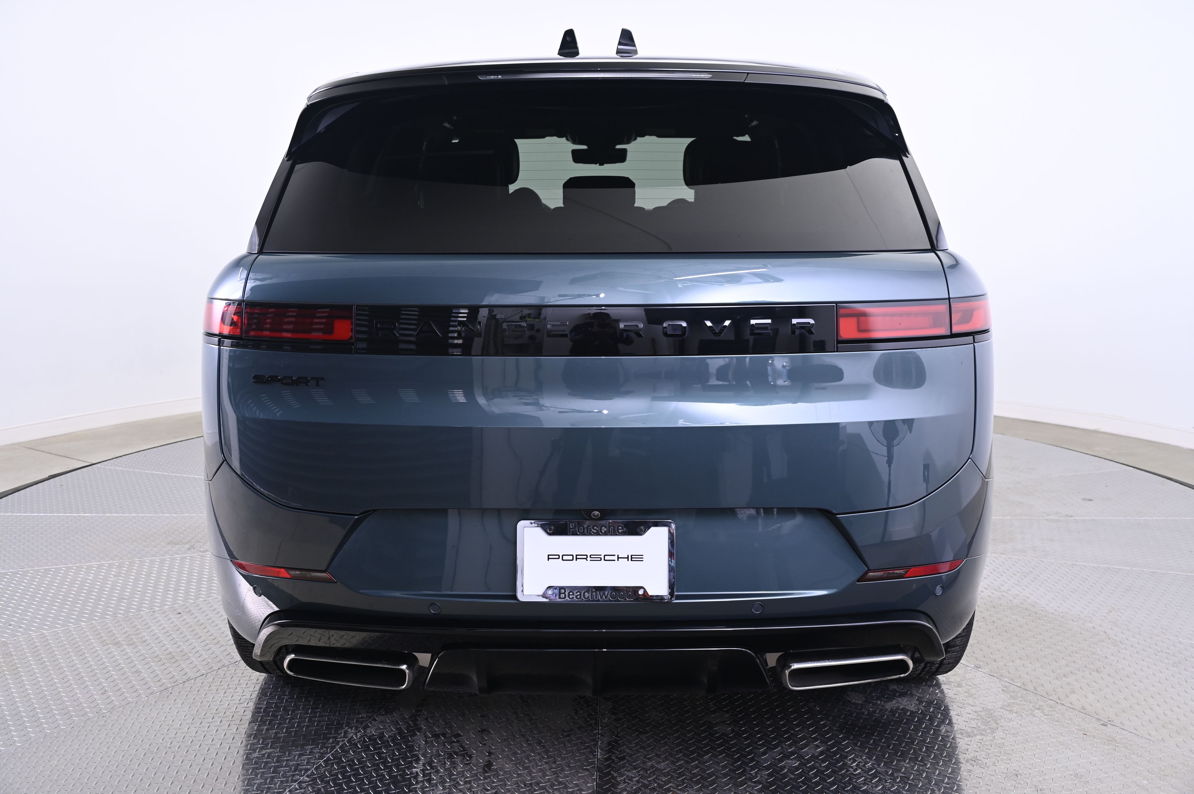 Thumbnail: 2024 Land Rover Range Rover Sport - 6