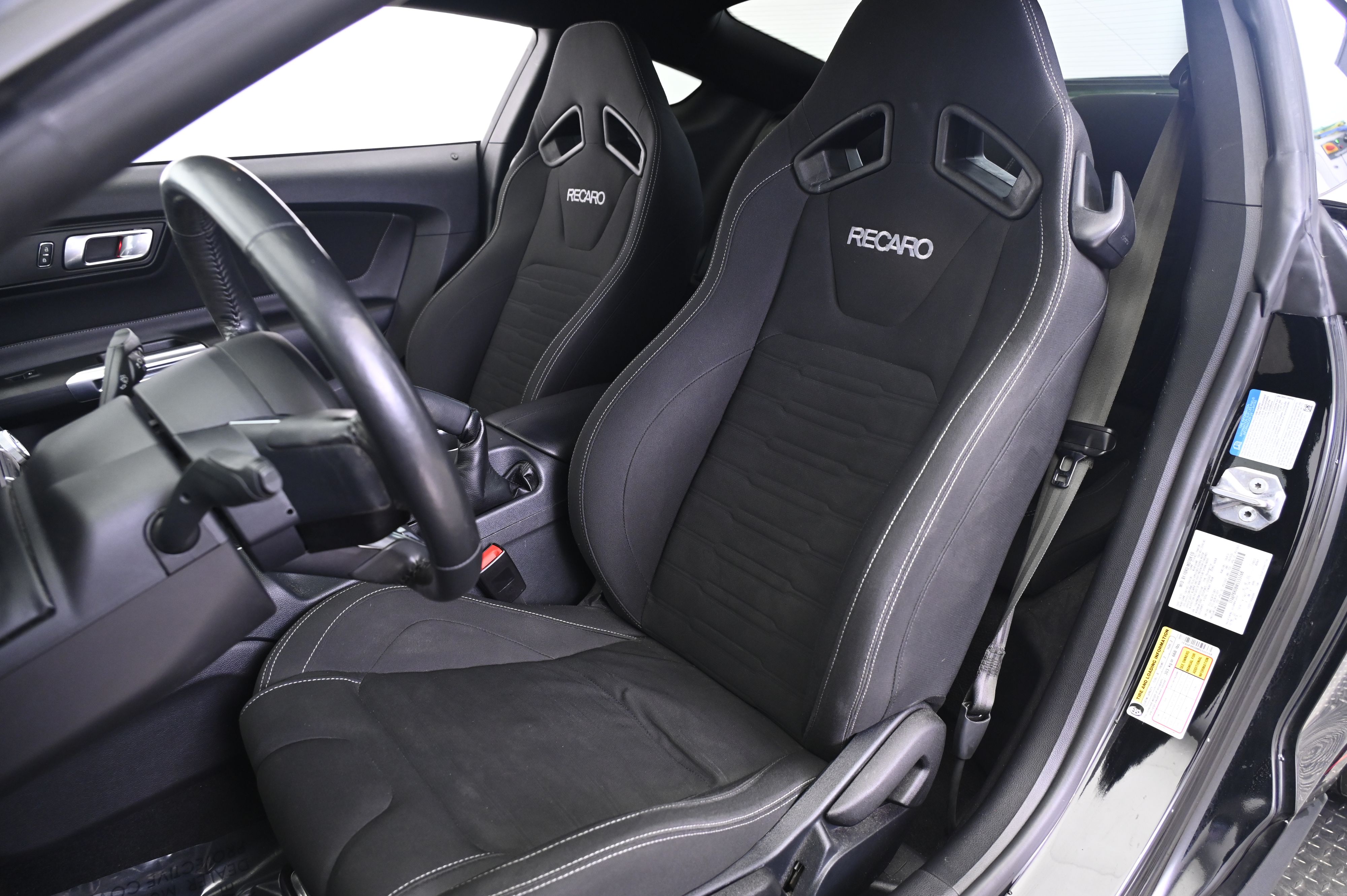 Thumbnail: 2021 Ford Mustang - 5