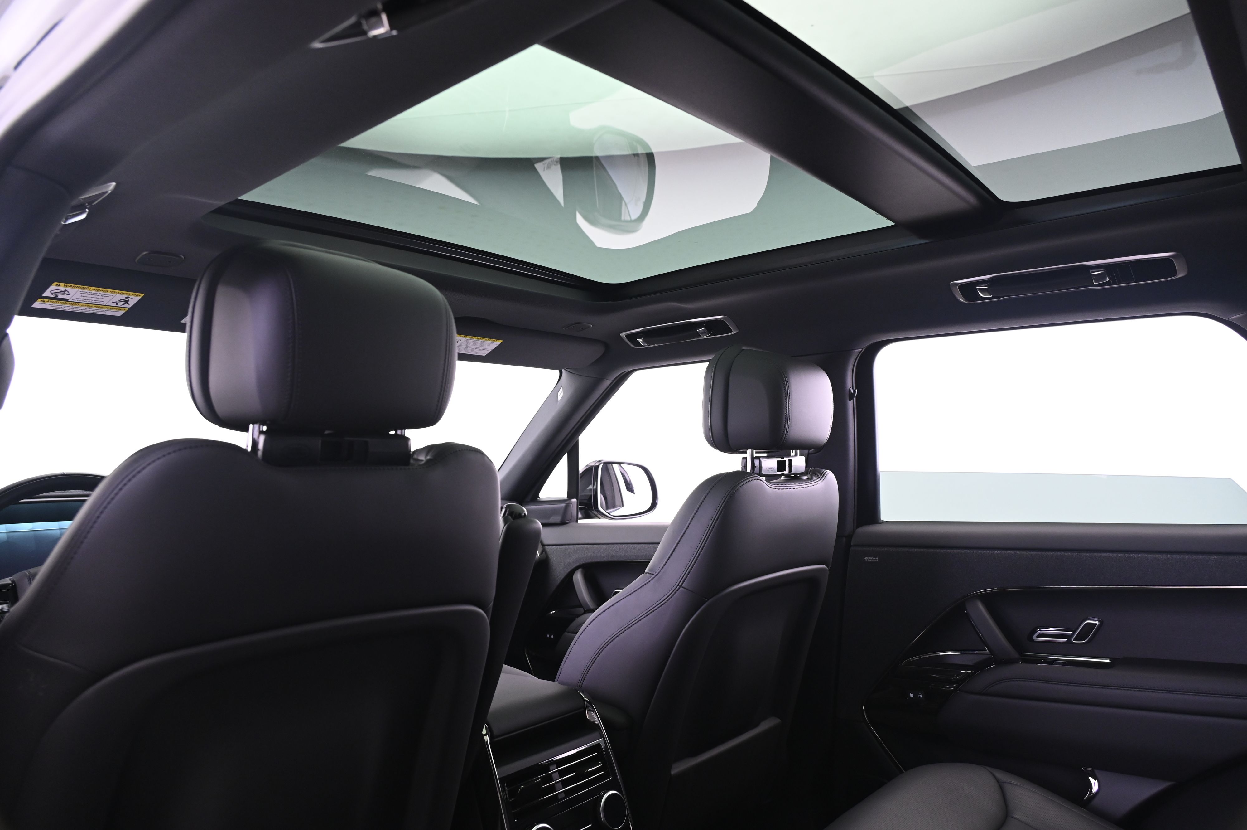 Thumbnail: 2024 Land Rover Range Rover Sport - 25