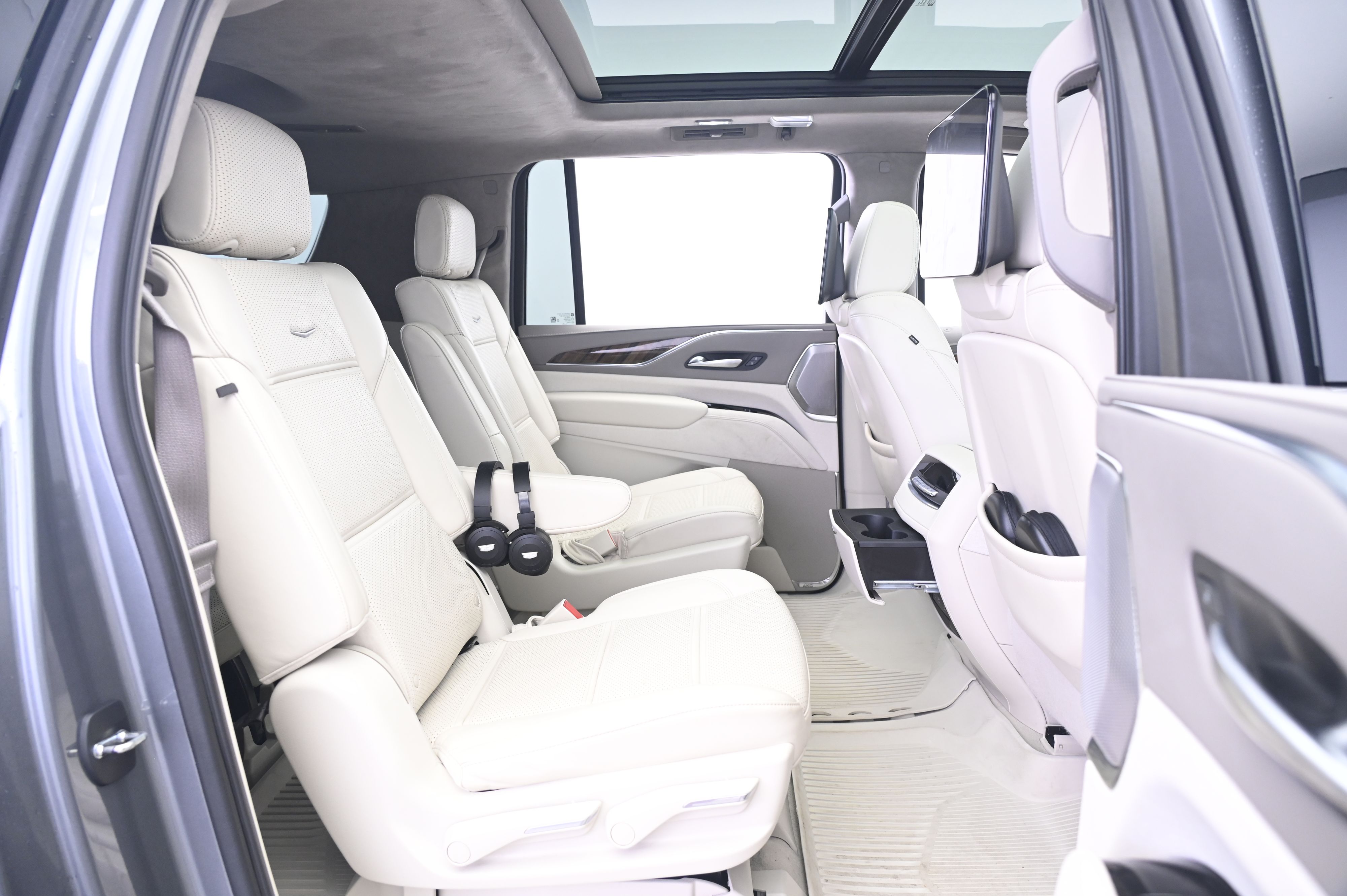 Thumbnail: 2022 Cadillac Escalade - 19