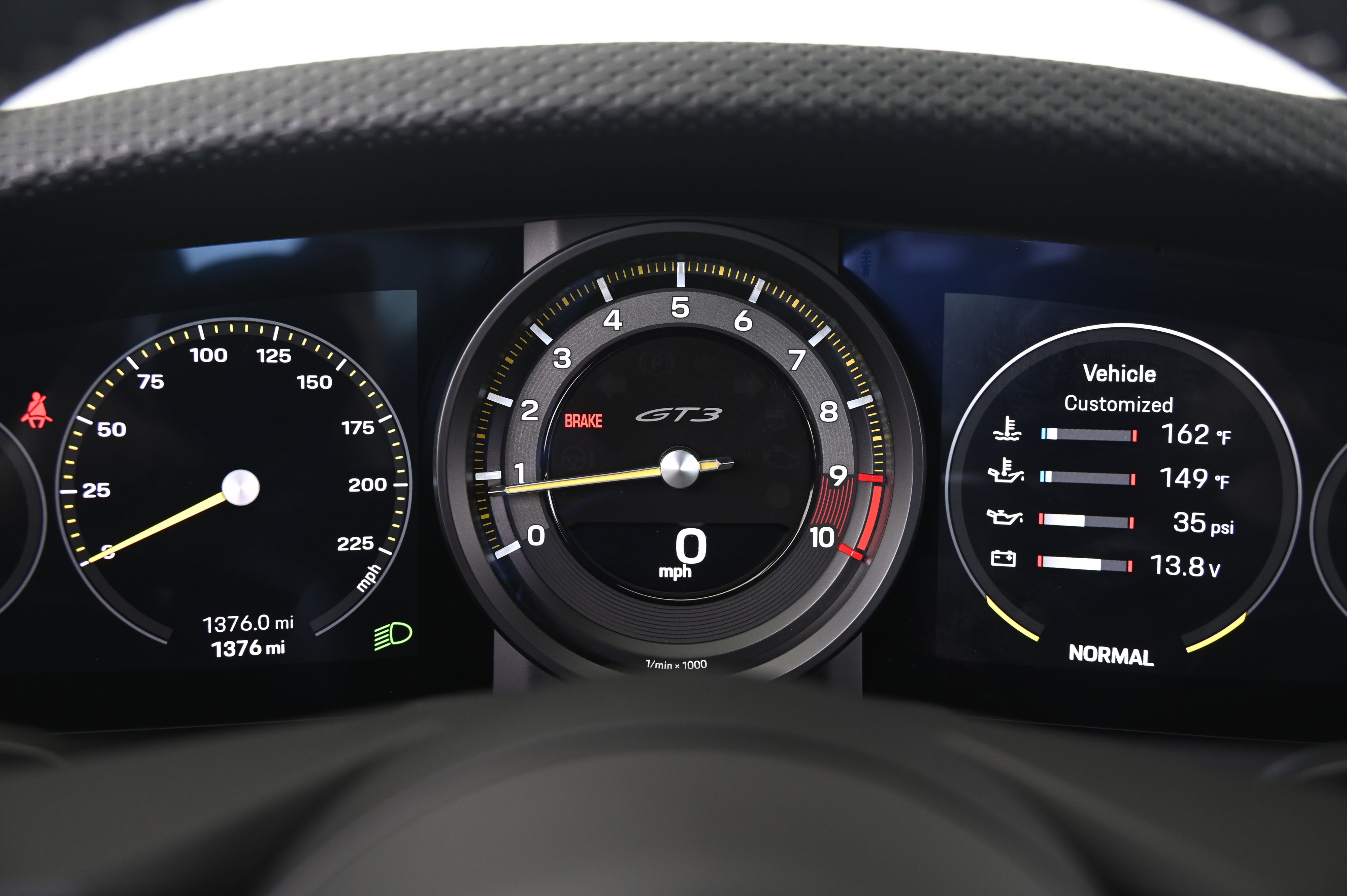 Thumbnail: 2023 Porsche 911 - 32