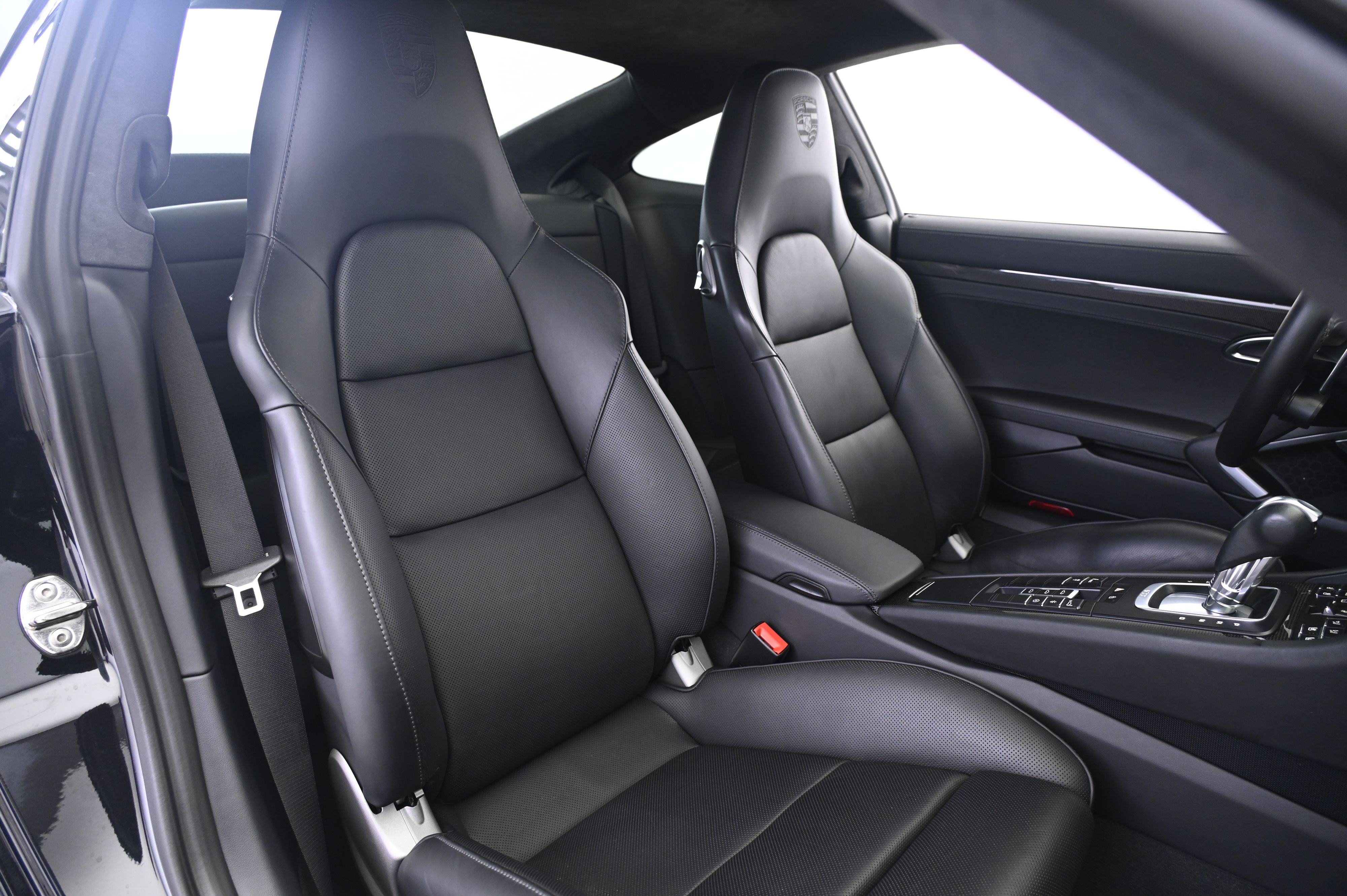 Thumbnail: 2019 Porsche 911 - 20