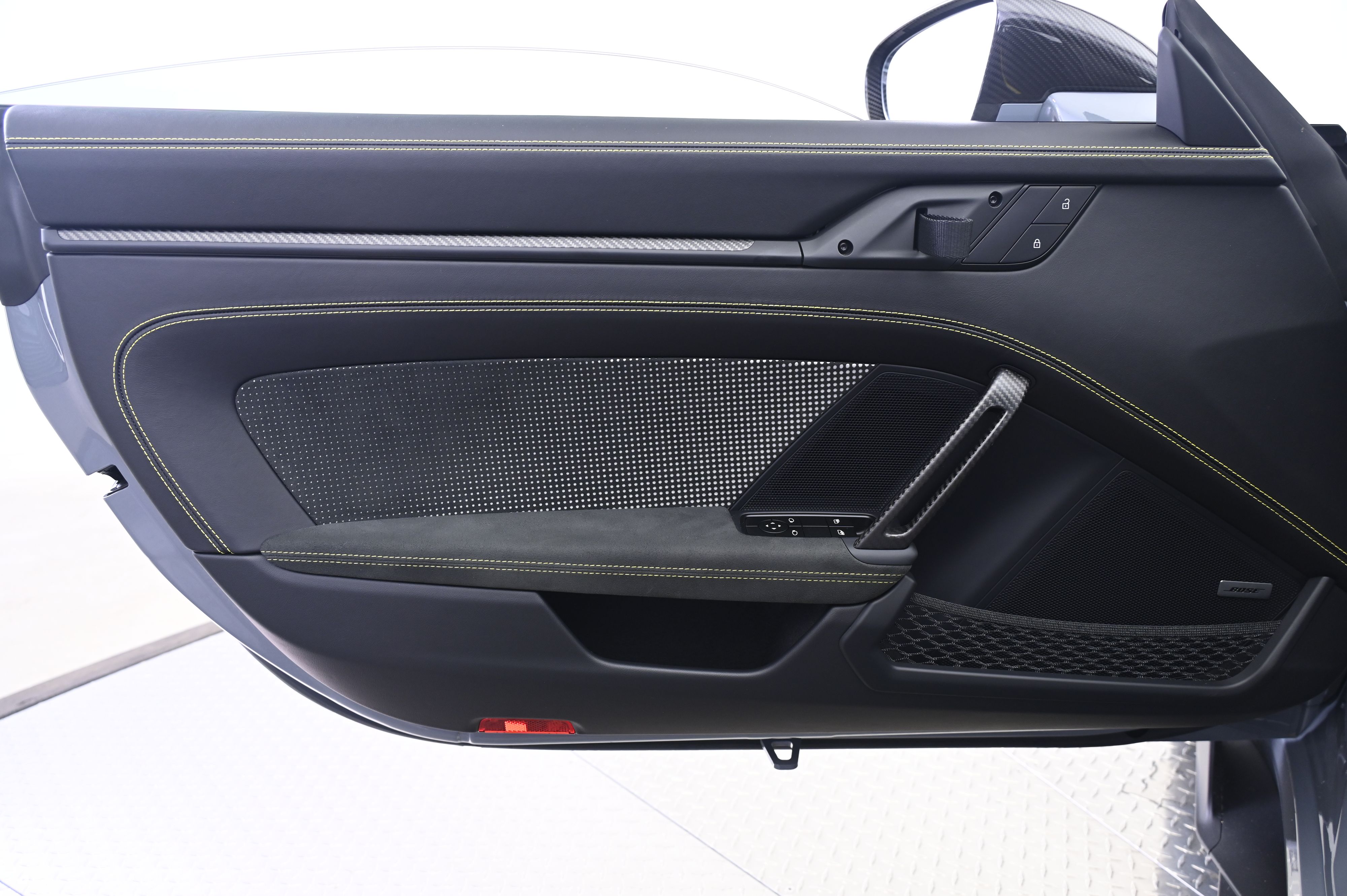 Thumbnail: 2024 Porsche 911 - 20