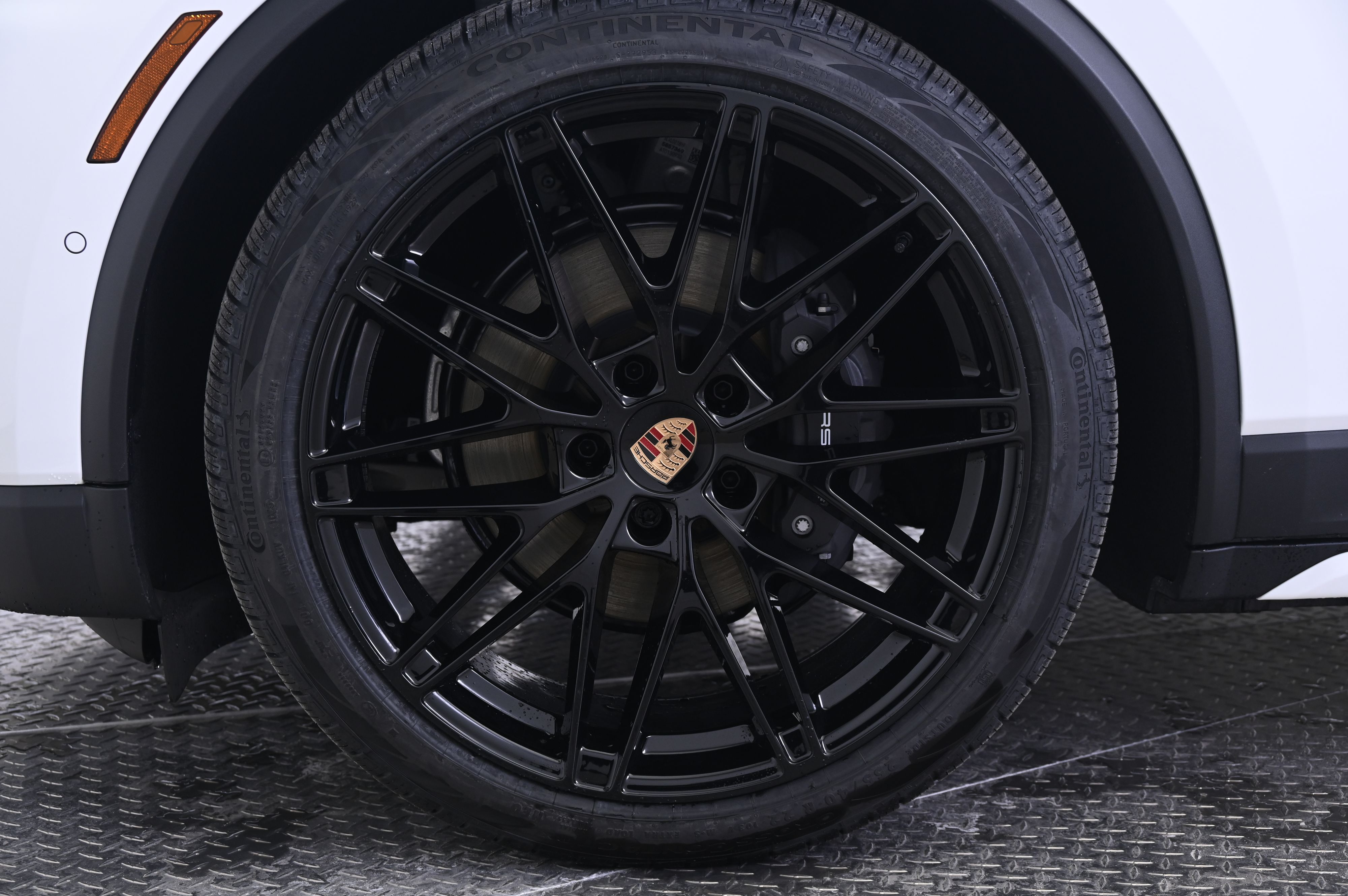 Thumbnail: 2025 Porsche Macan - 11