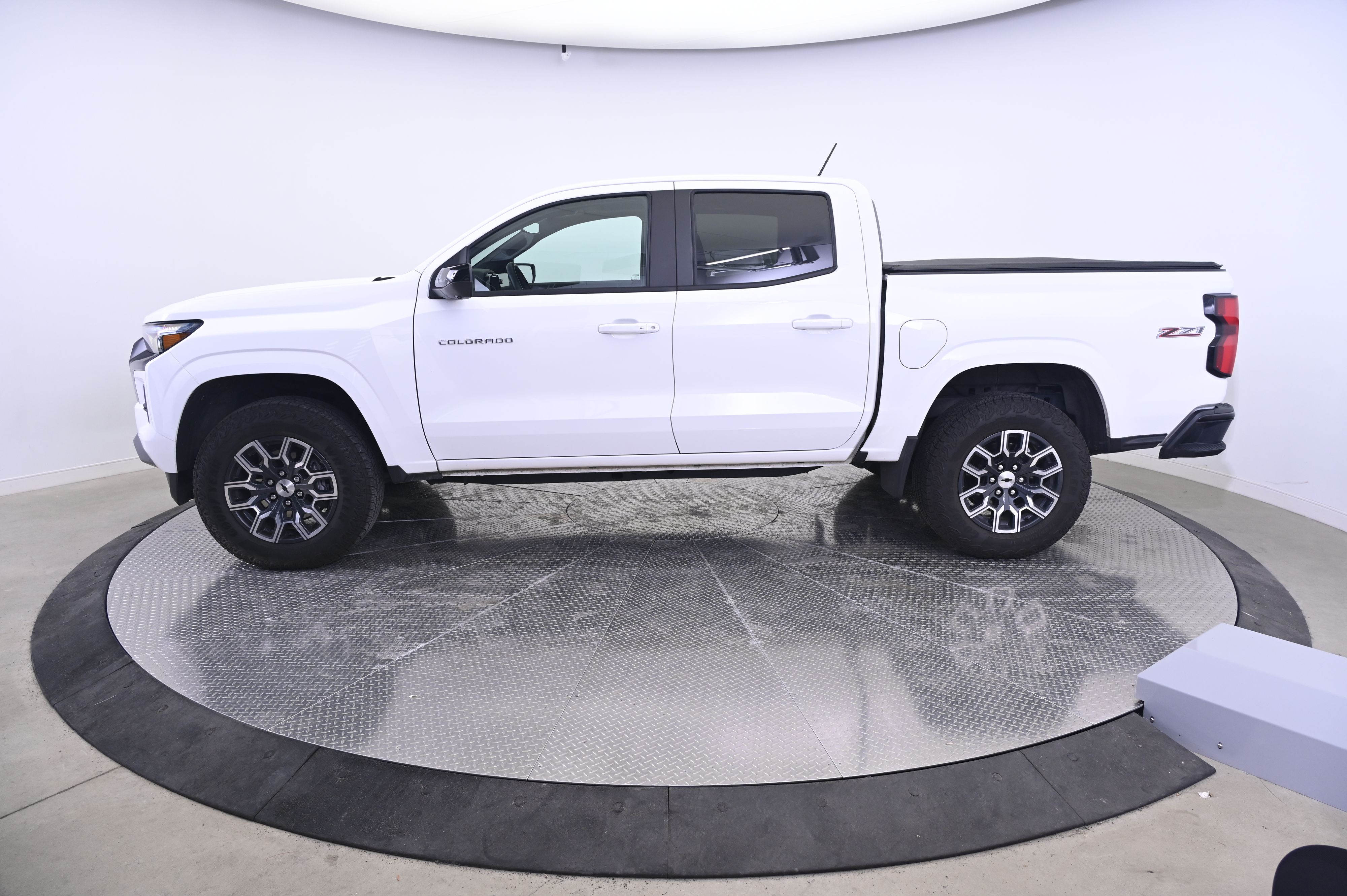 Thumbnail: 2026 Chevrolet Colorado - 2
