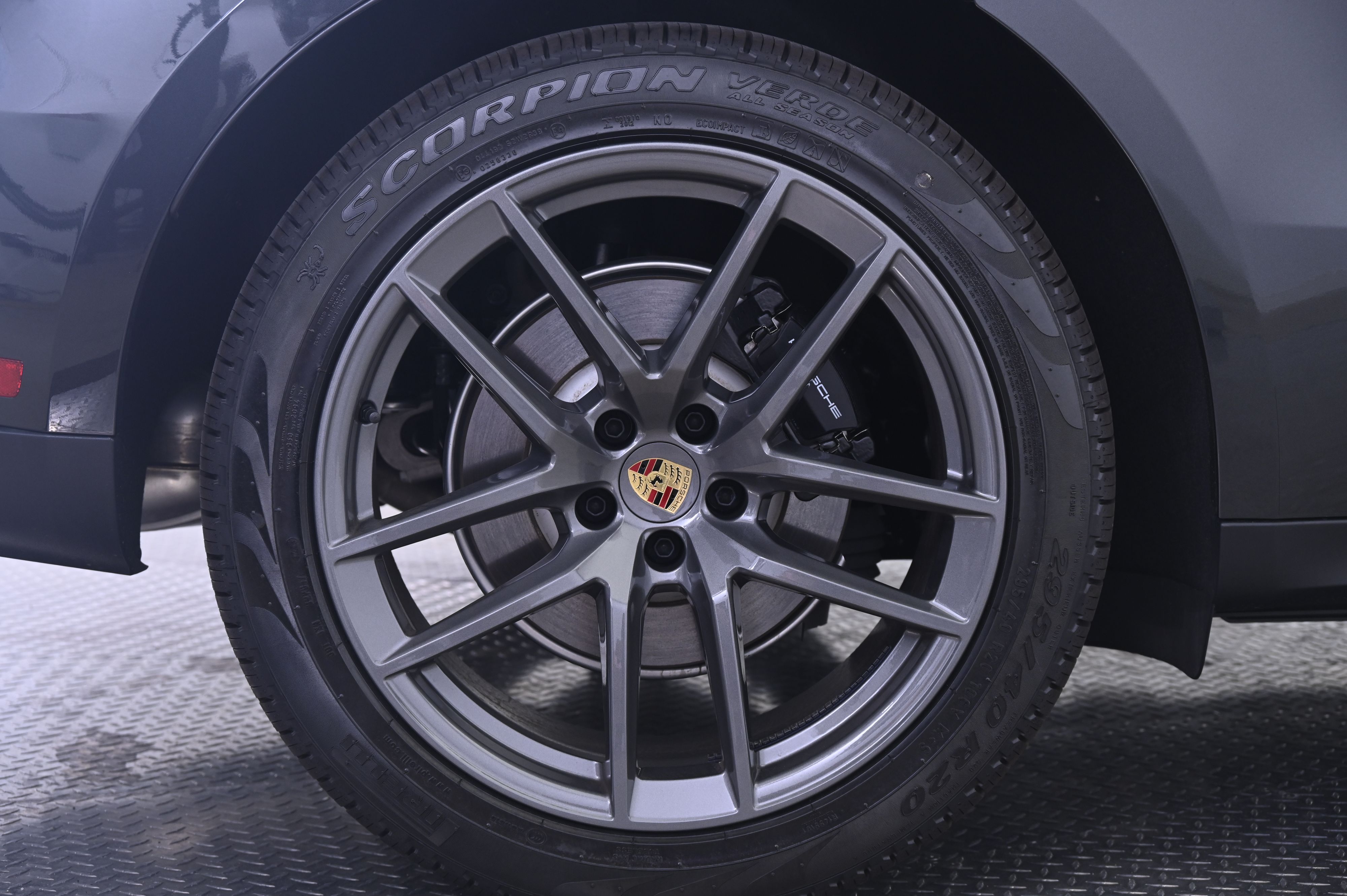 Thumbnail: 2026 Porsche Macan - 13
