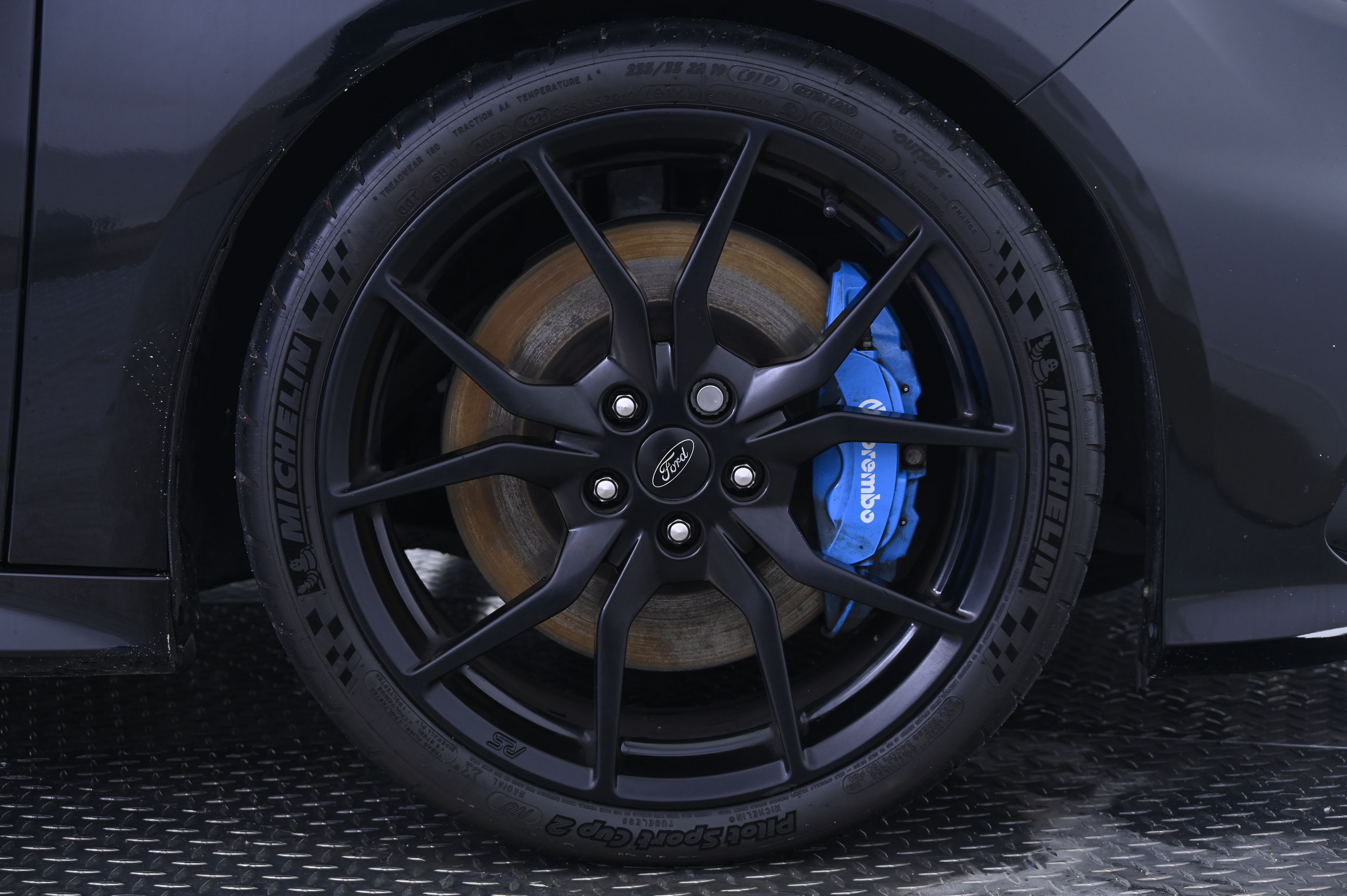 Thumbnail: 2016 Ford Focus - 15