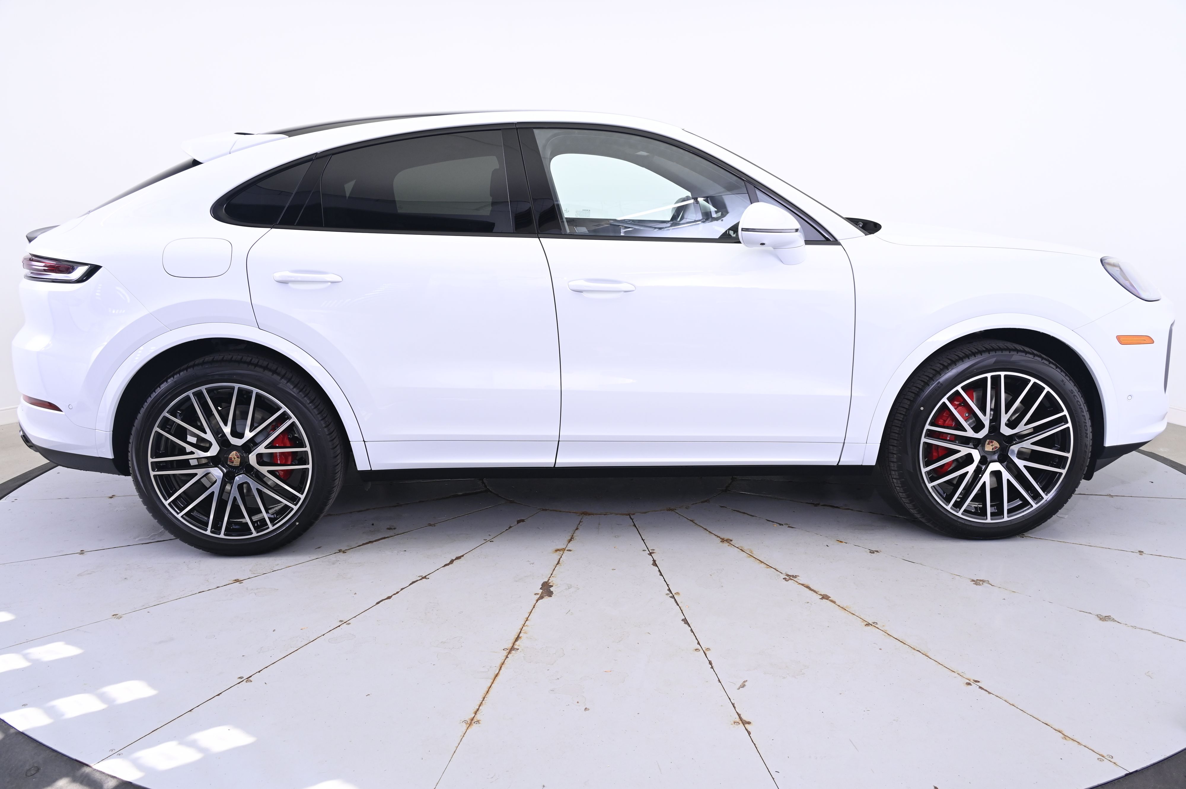 Thumbnail: 2026 Porsche  - 8