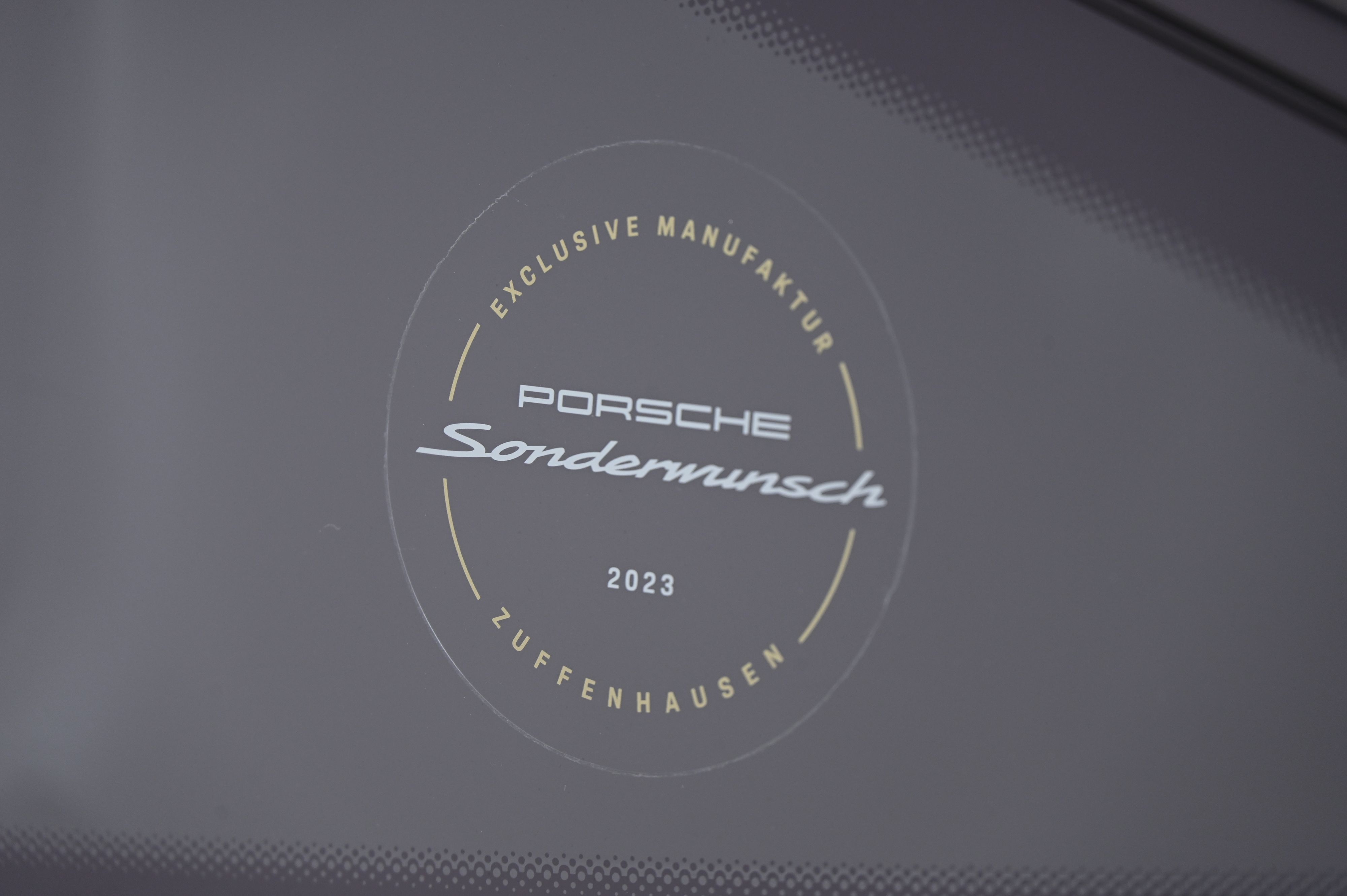 Thumbnail: 2024 Porsche 911 - 11