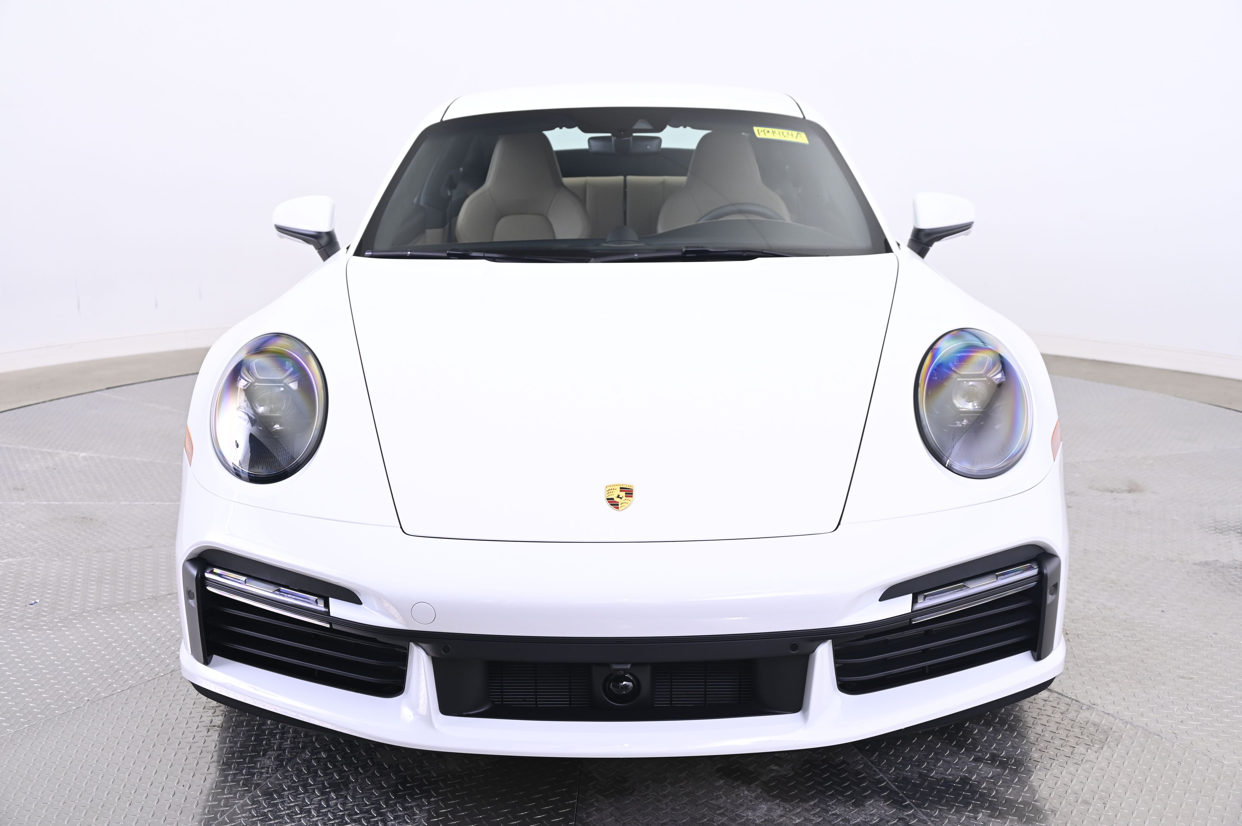 Thumbnail: 2024 Porsche 911 - 10