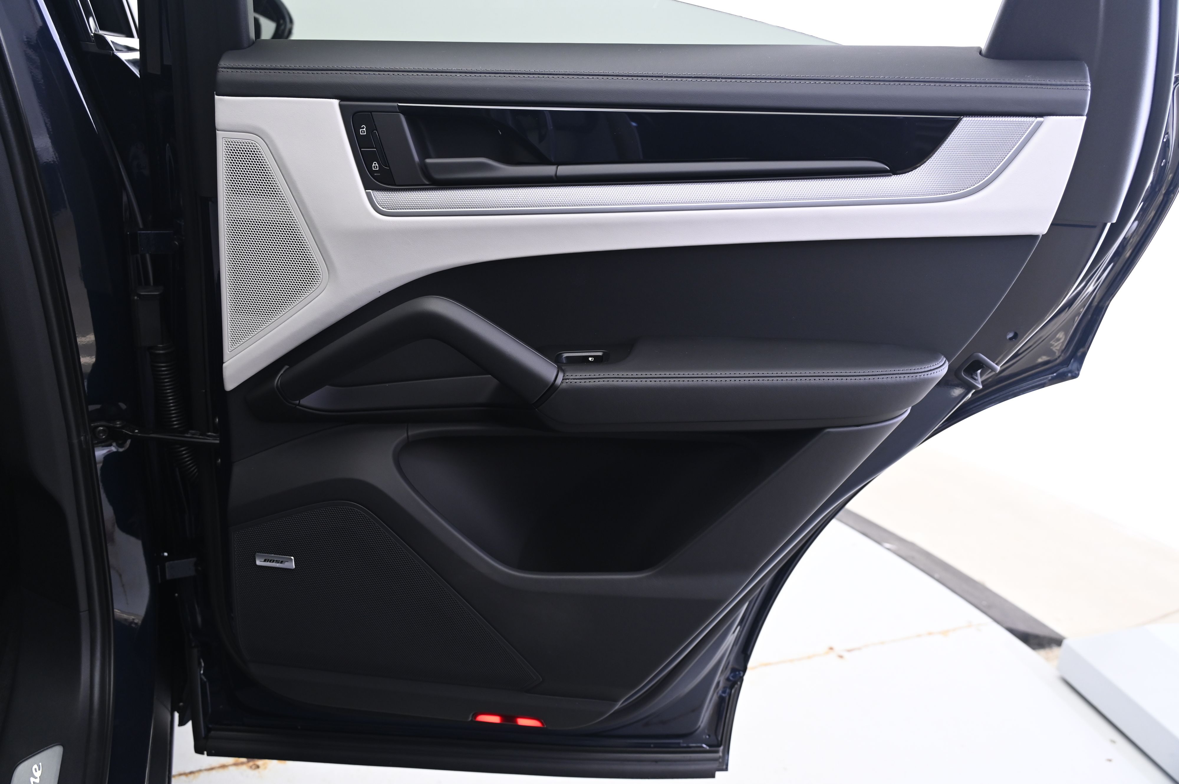 Thumbnail: 2026 Porsche  - 16