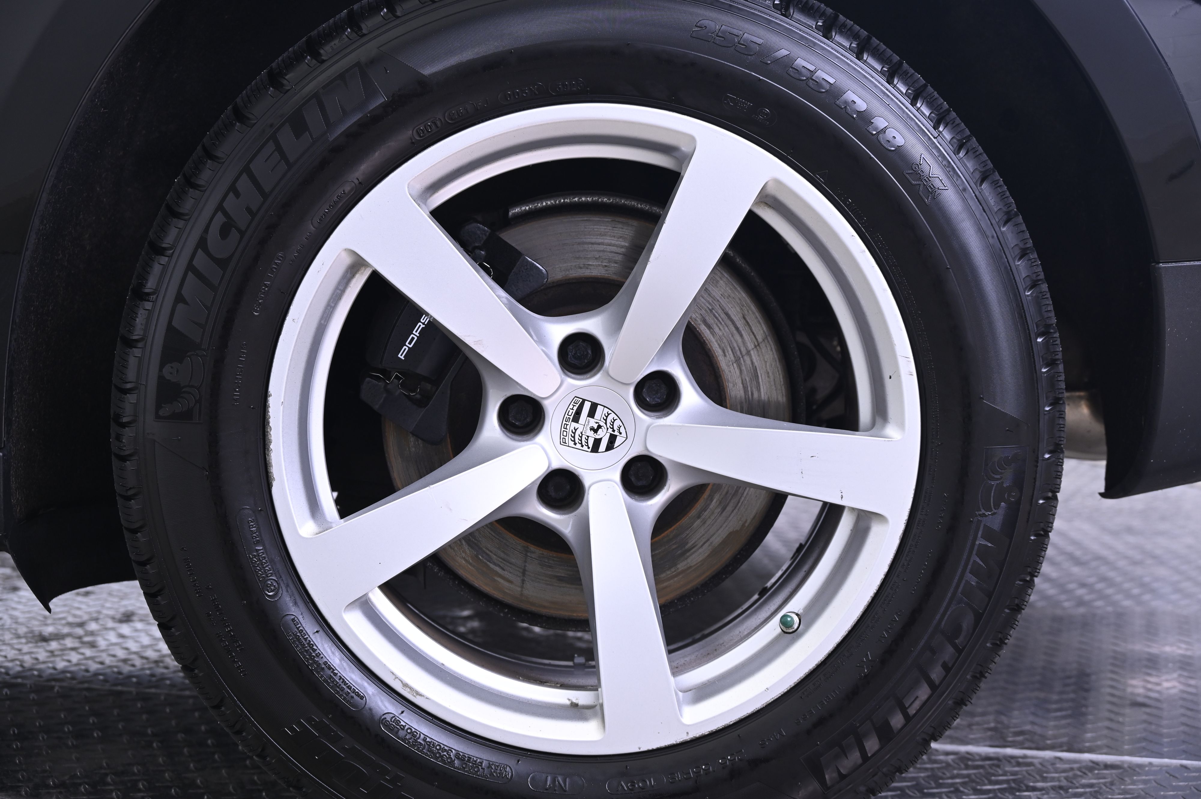 Thumbnail: 2019 Porsche Macan - 12