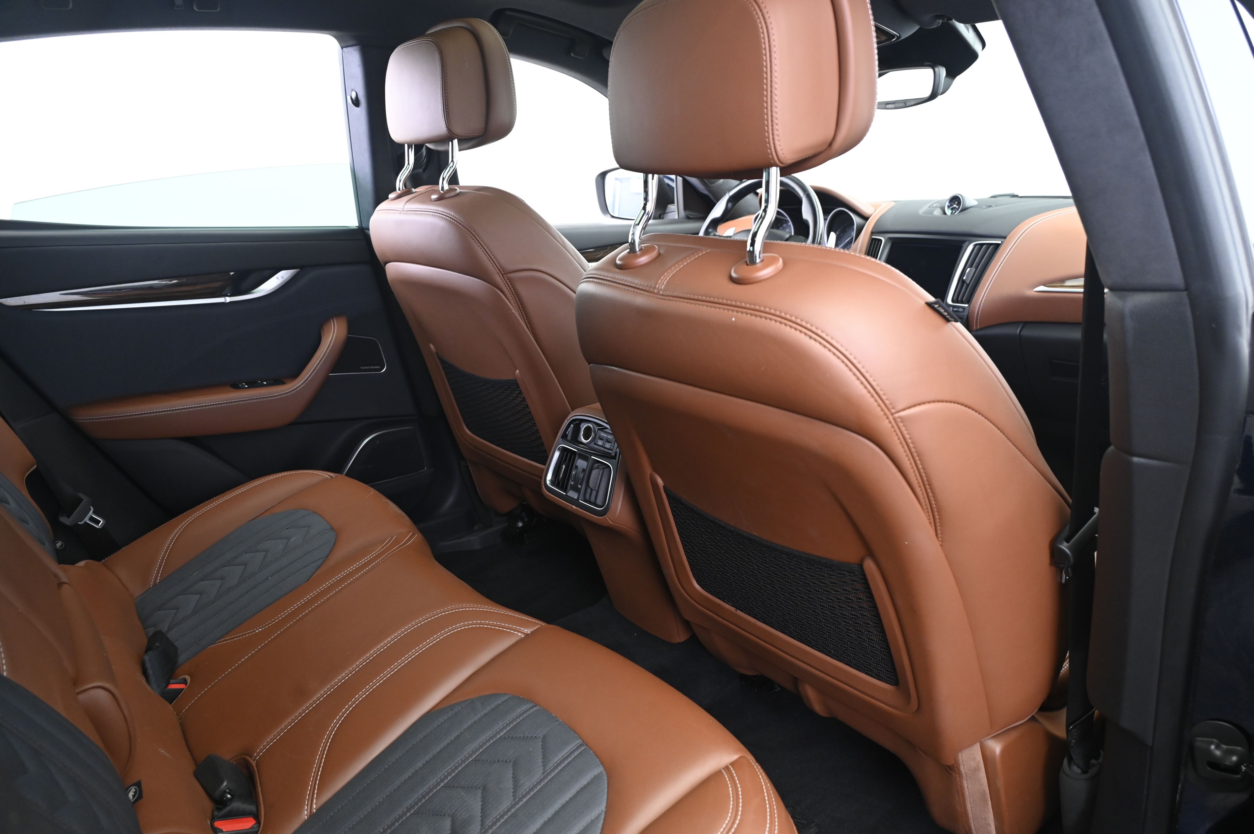 Thumbnail: 2020 Maserati Levante - 17