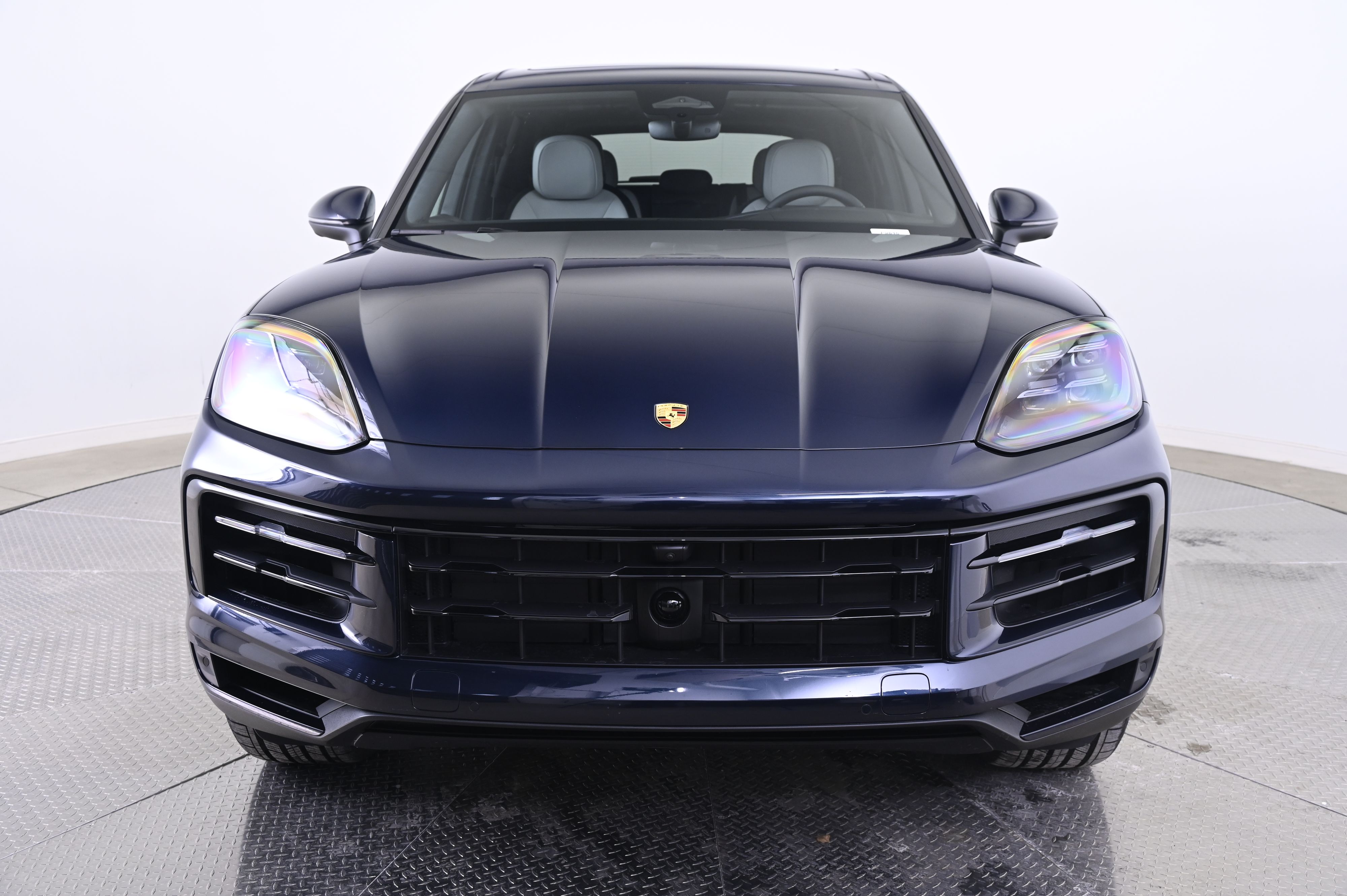 Thumbnail: 2026 Porsche Cayenne - 10