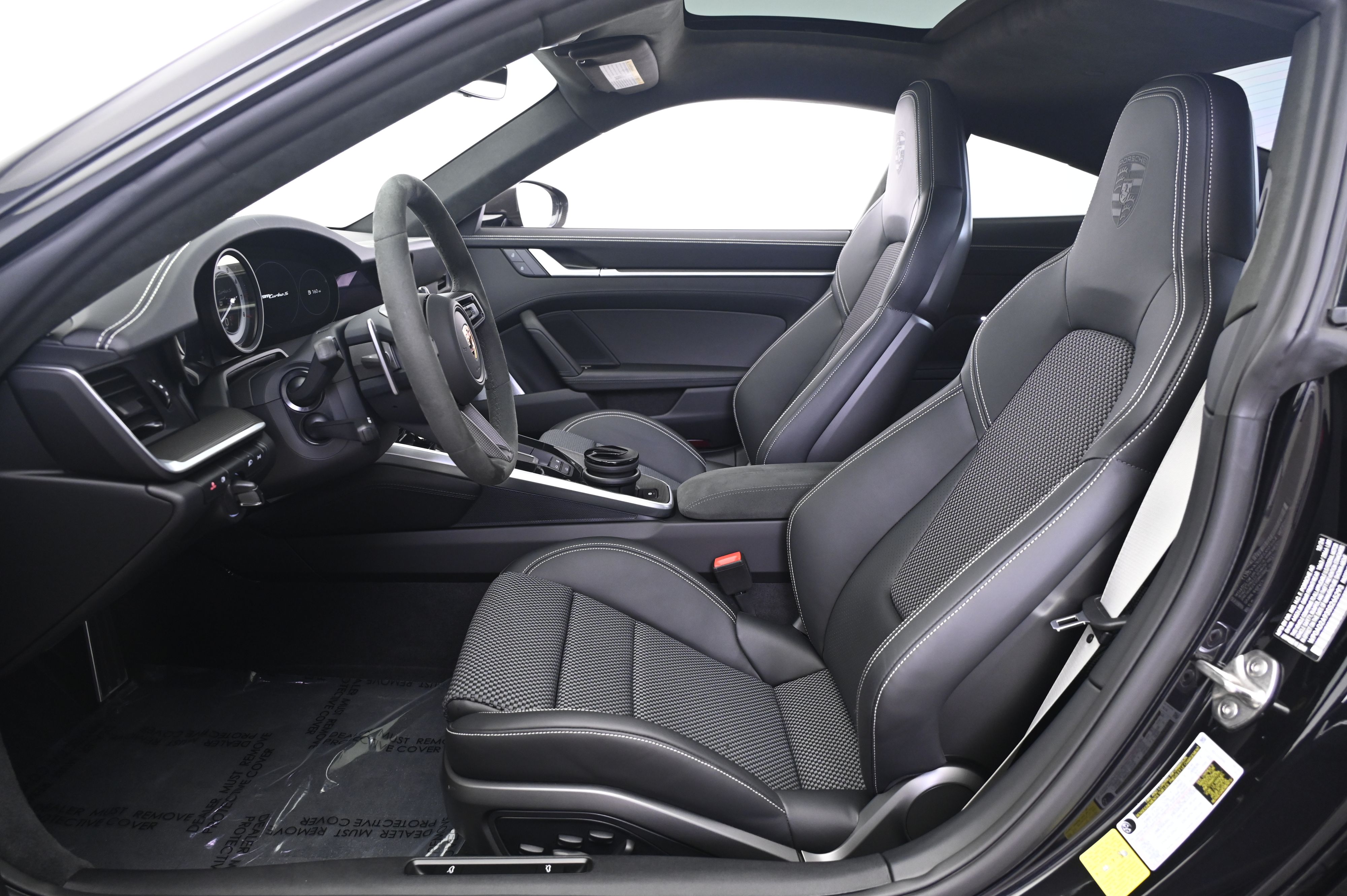 Thumbnail: 2025 Porsche 911 - 26