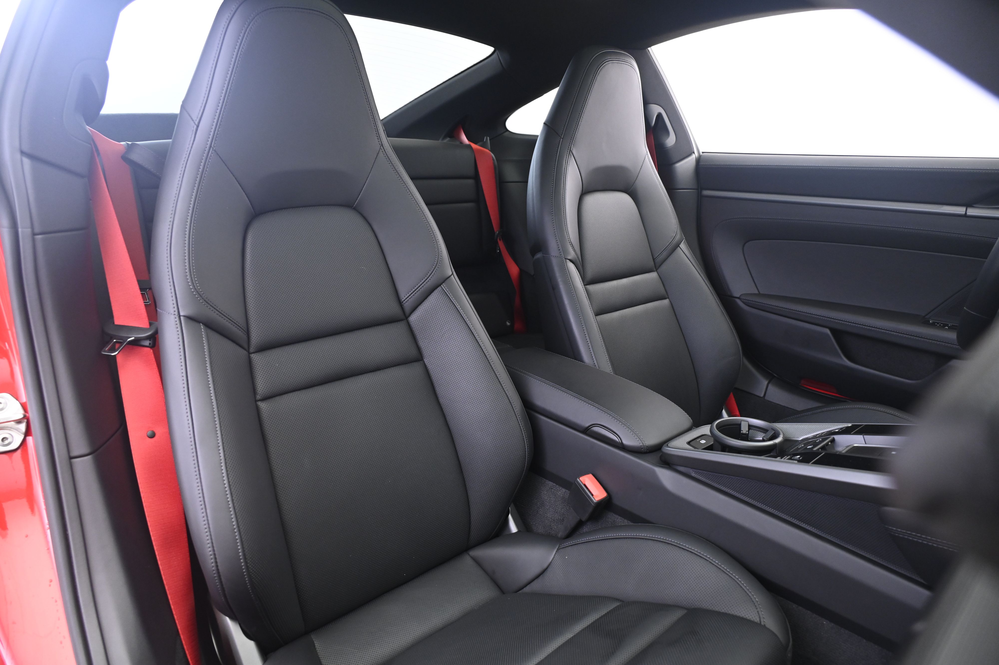 Thumbnail: 2022 Porsche 911 - 20