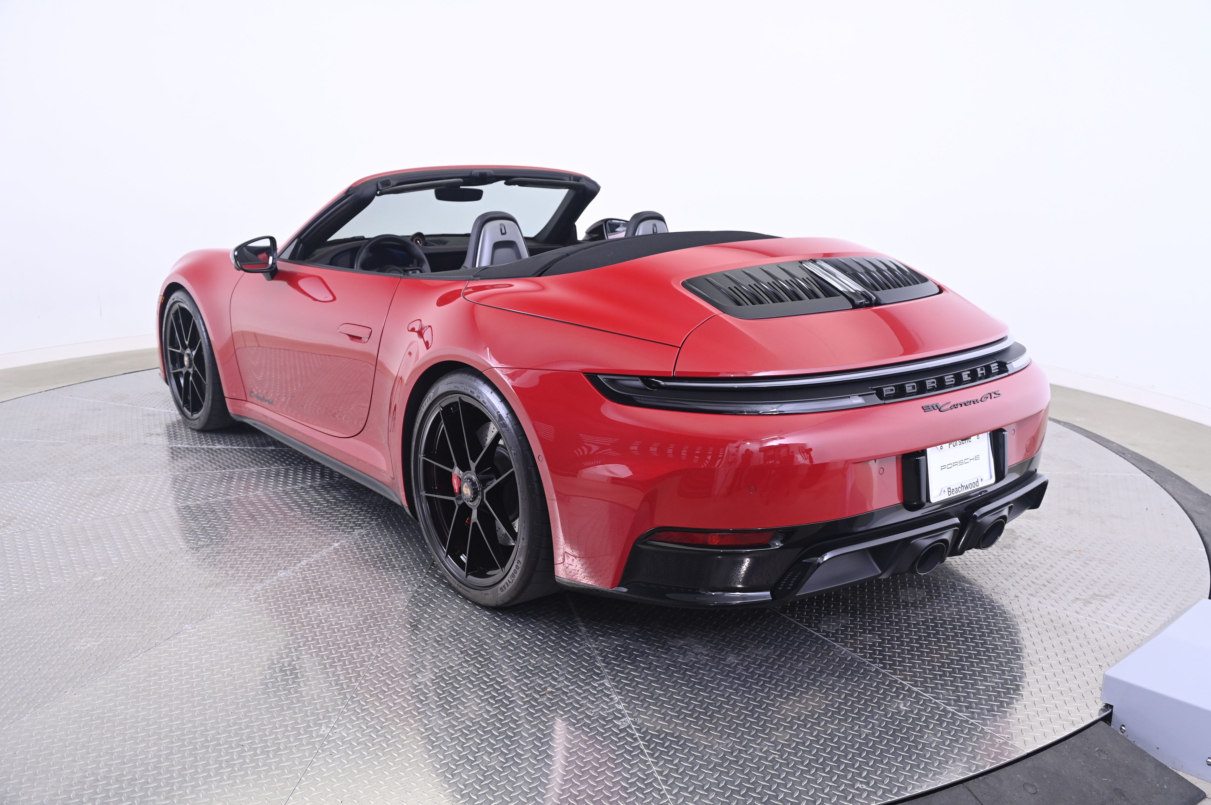 Thumbnail: 2025 Porsche 911 - 3