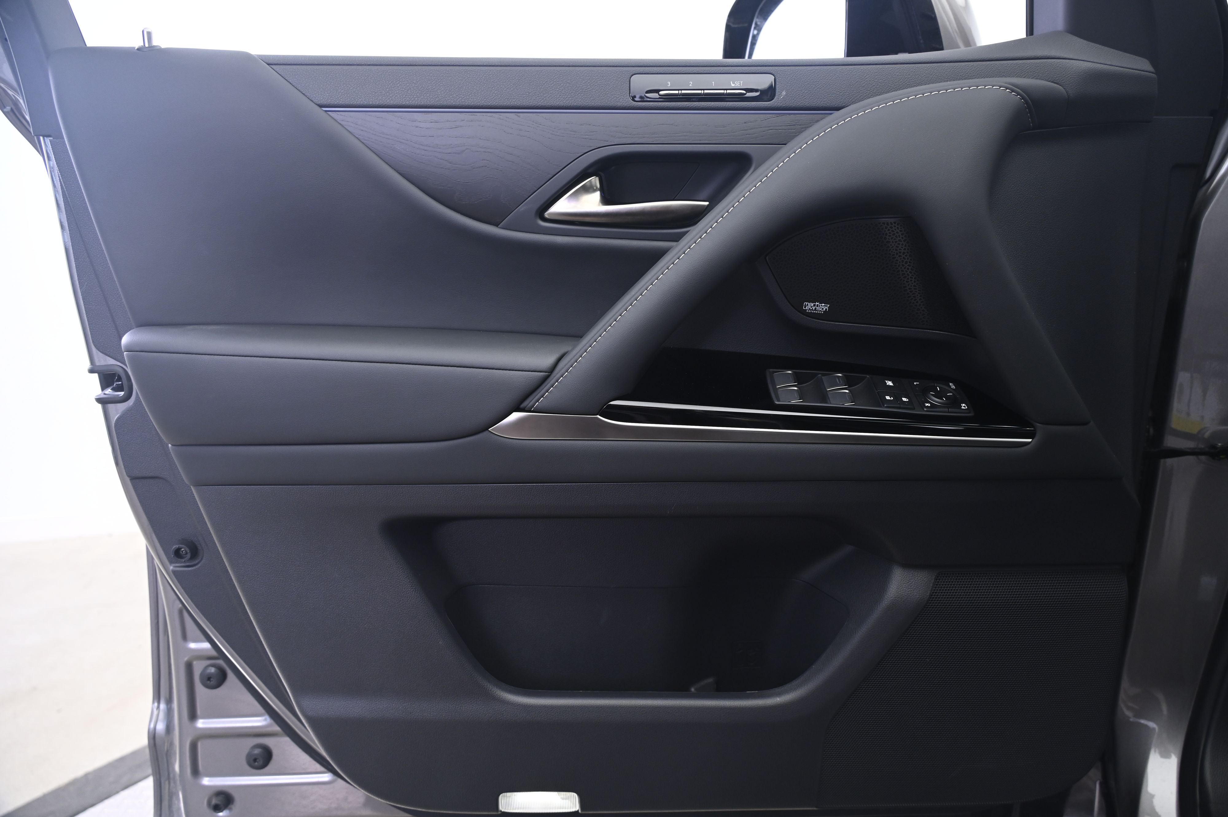 Thumbnail: 2026 Lexus LX - 27
