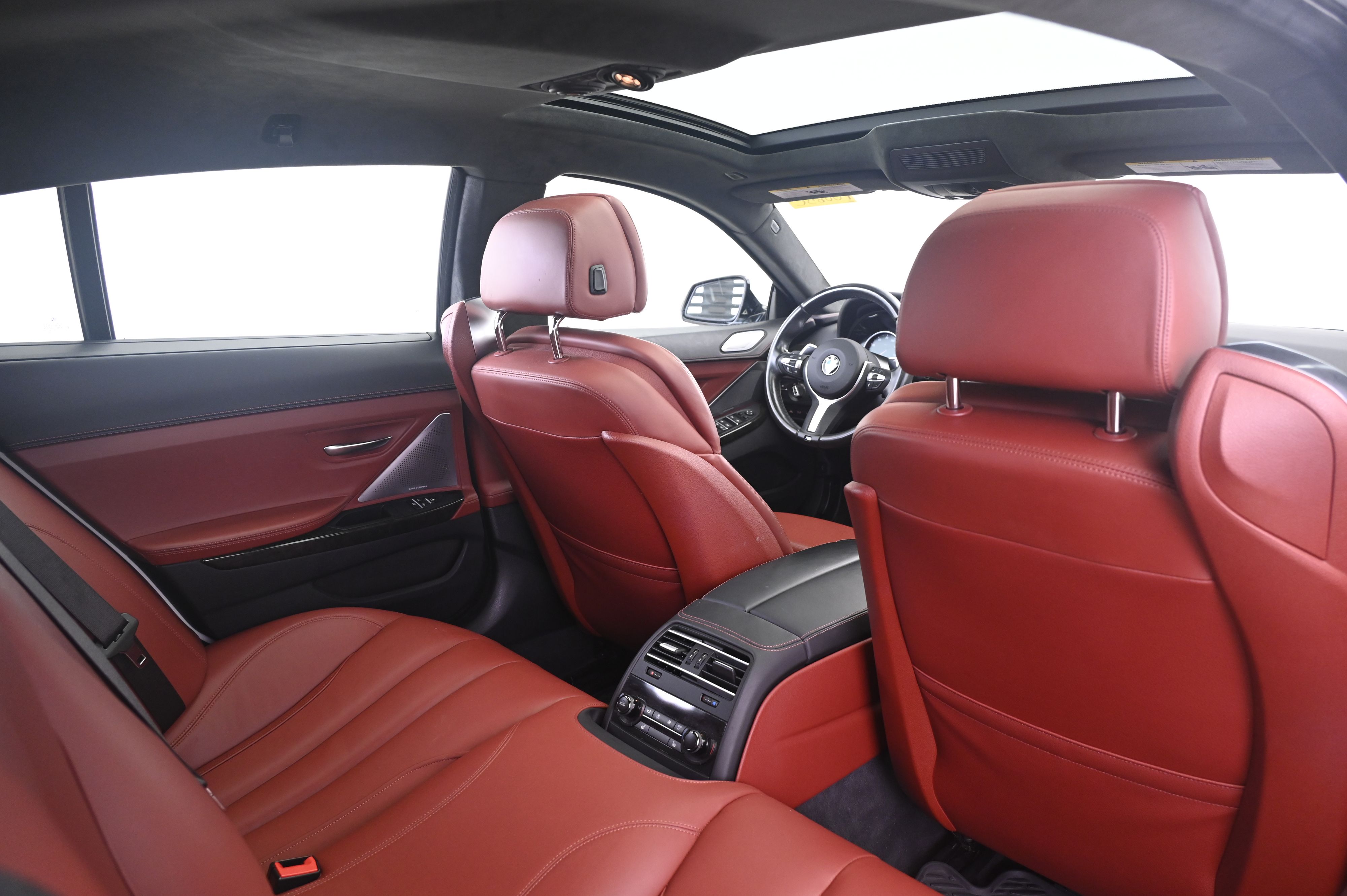 Thumbnail: 2016 BMW 6 Series - 16