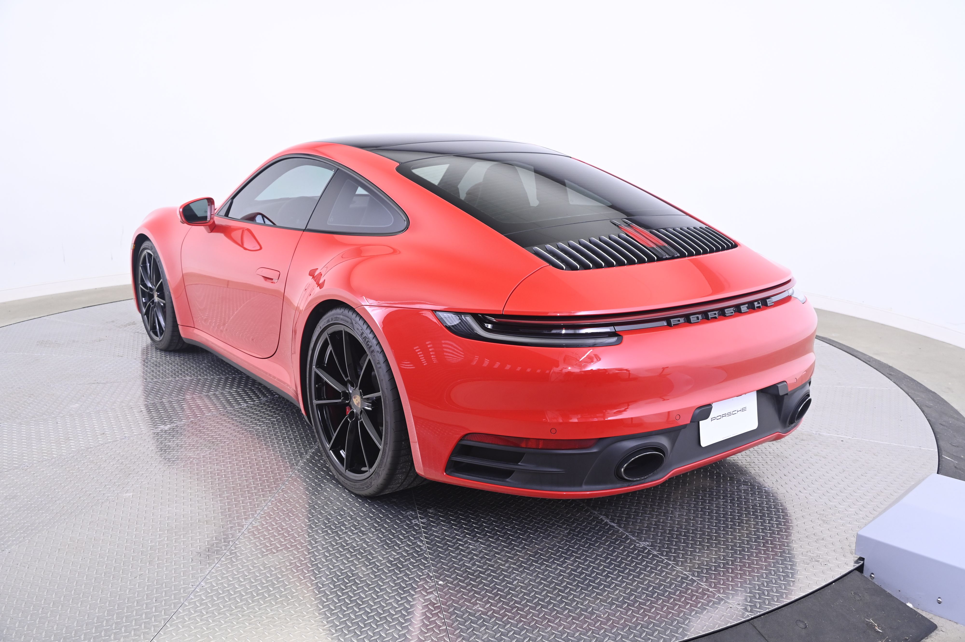 Thumbnail: 2022 Porsche 911 - 3