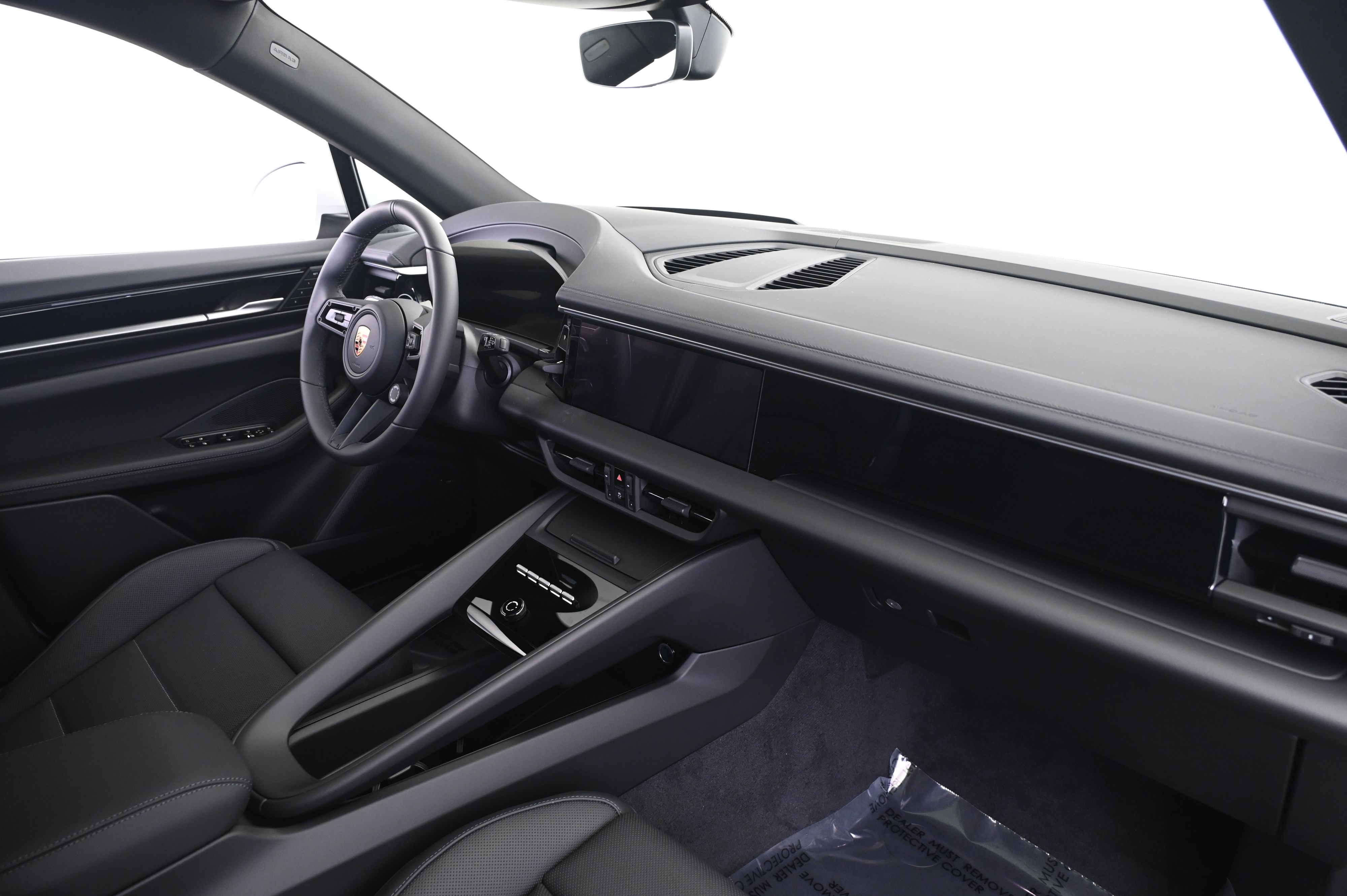 Thumbnail: 2025 Porsche Macan - 23