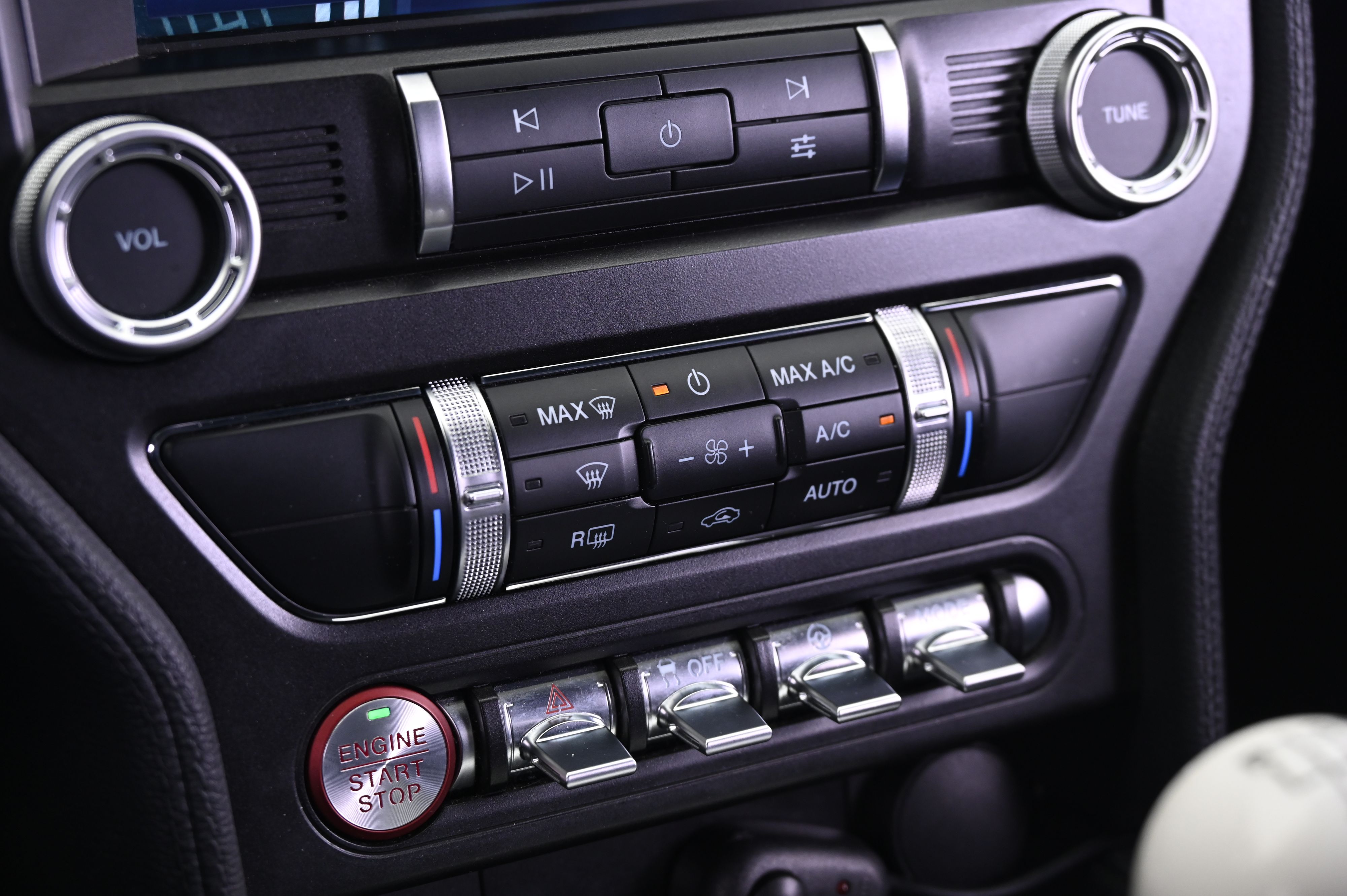 Thumbnail: 2021 Ford Mustang - 32