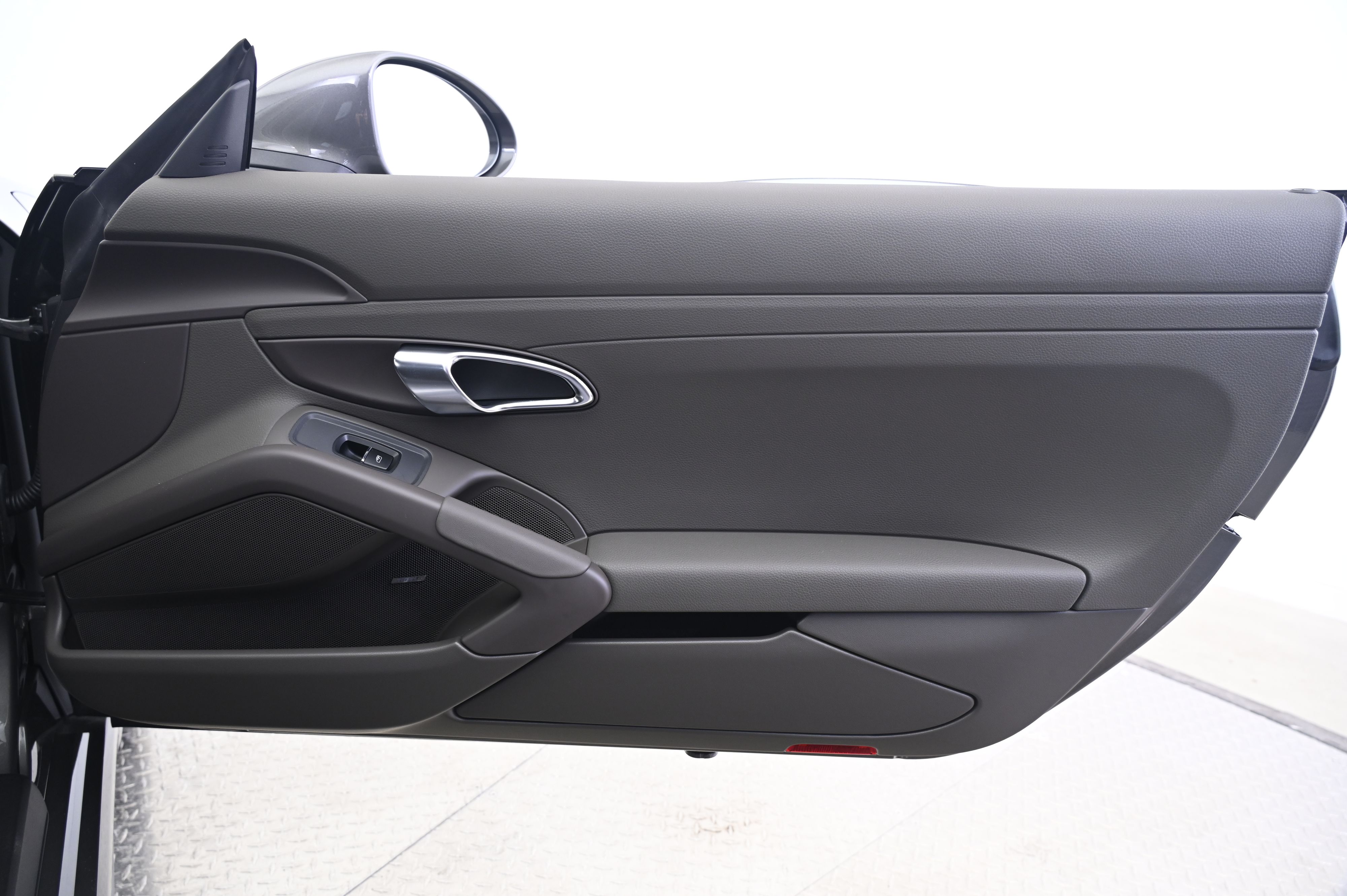 Thumbnail: 2024 Porsche 718 Cayman - 17