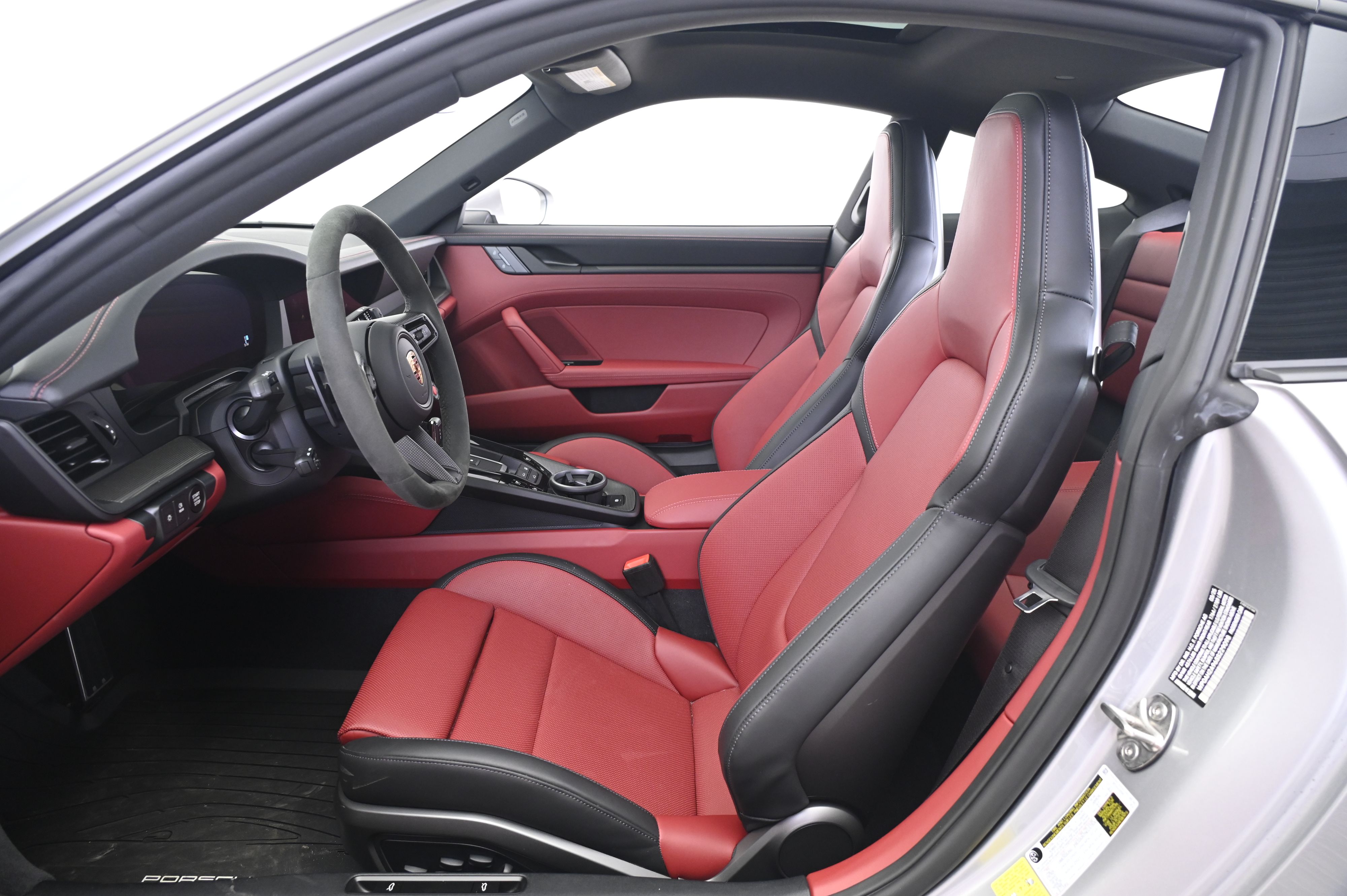 Thumbnail: 2025 Porsche 911 - 25